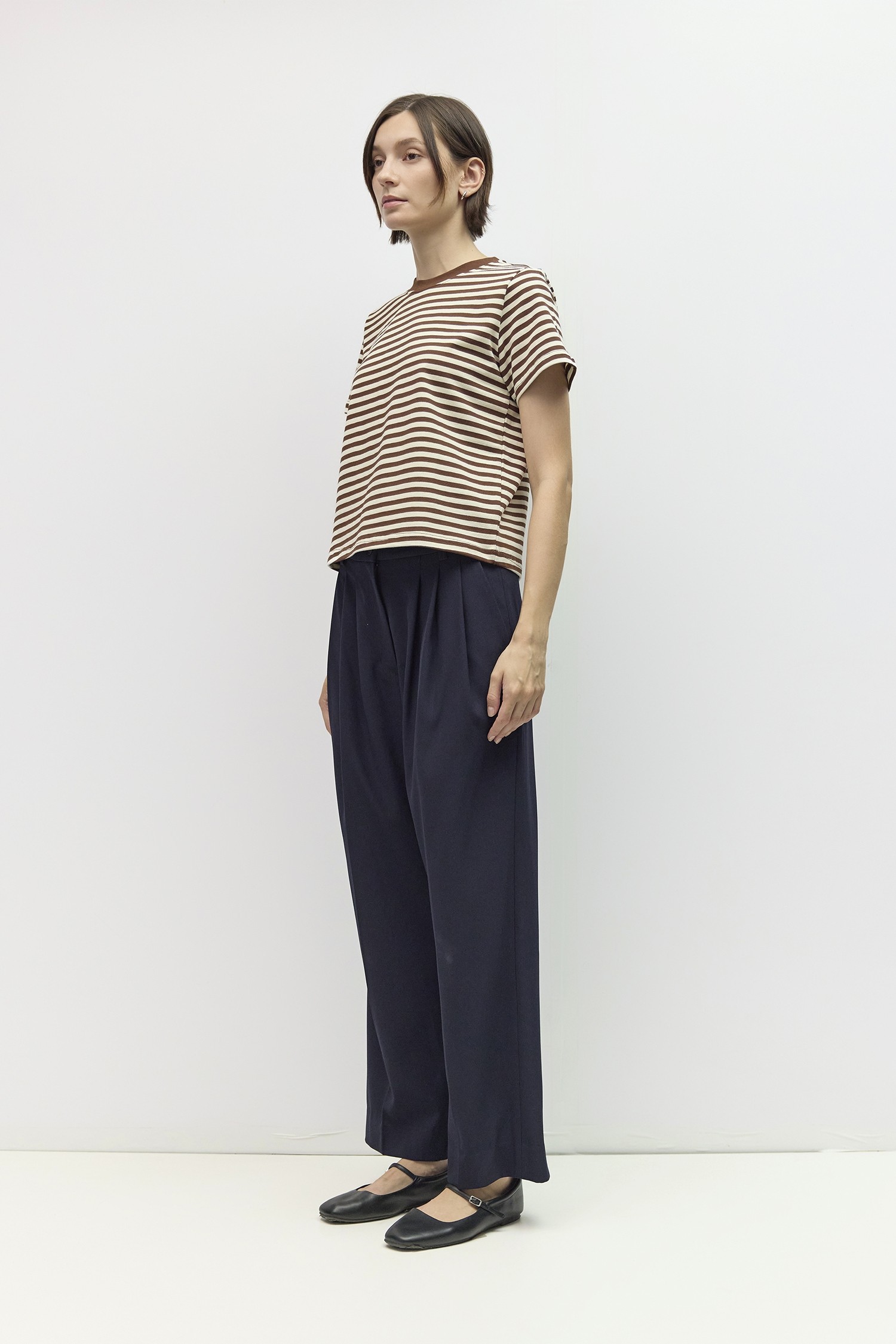 TAR0142-A-BROWN/CREAM