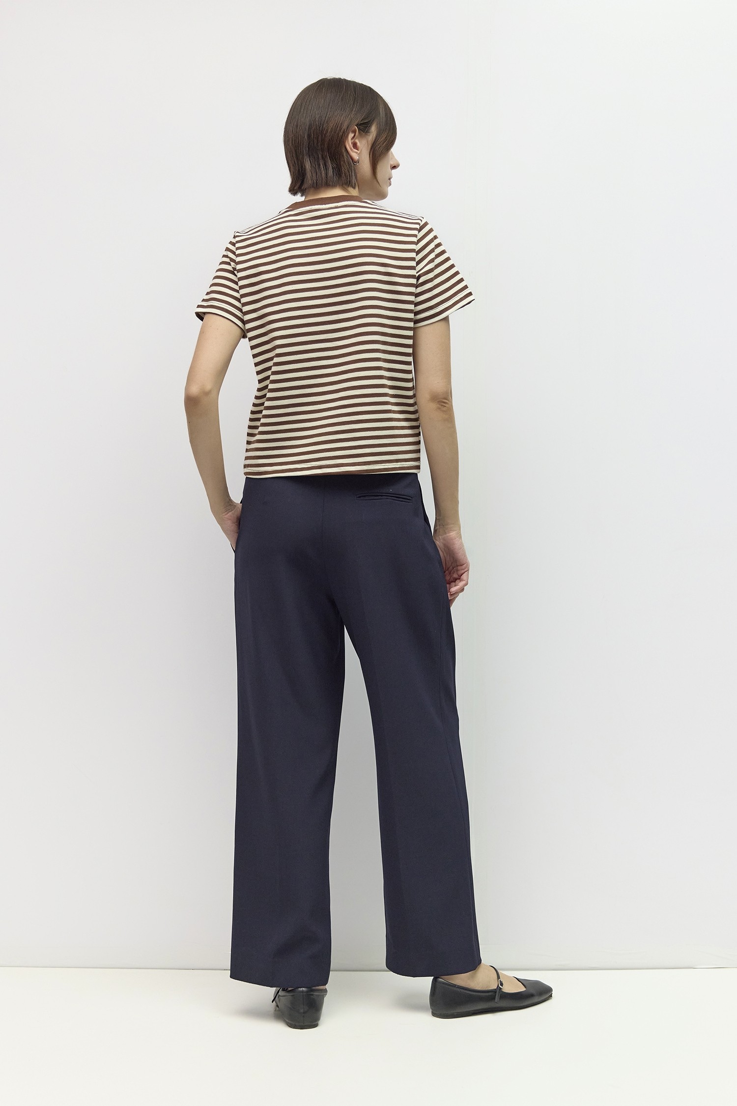 TAR0142-A-BROWN/CREAM