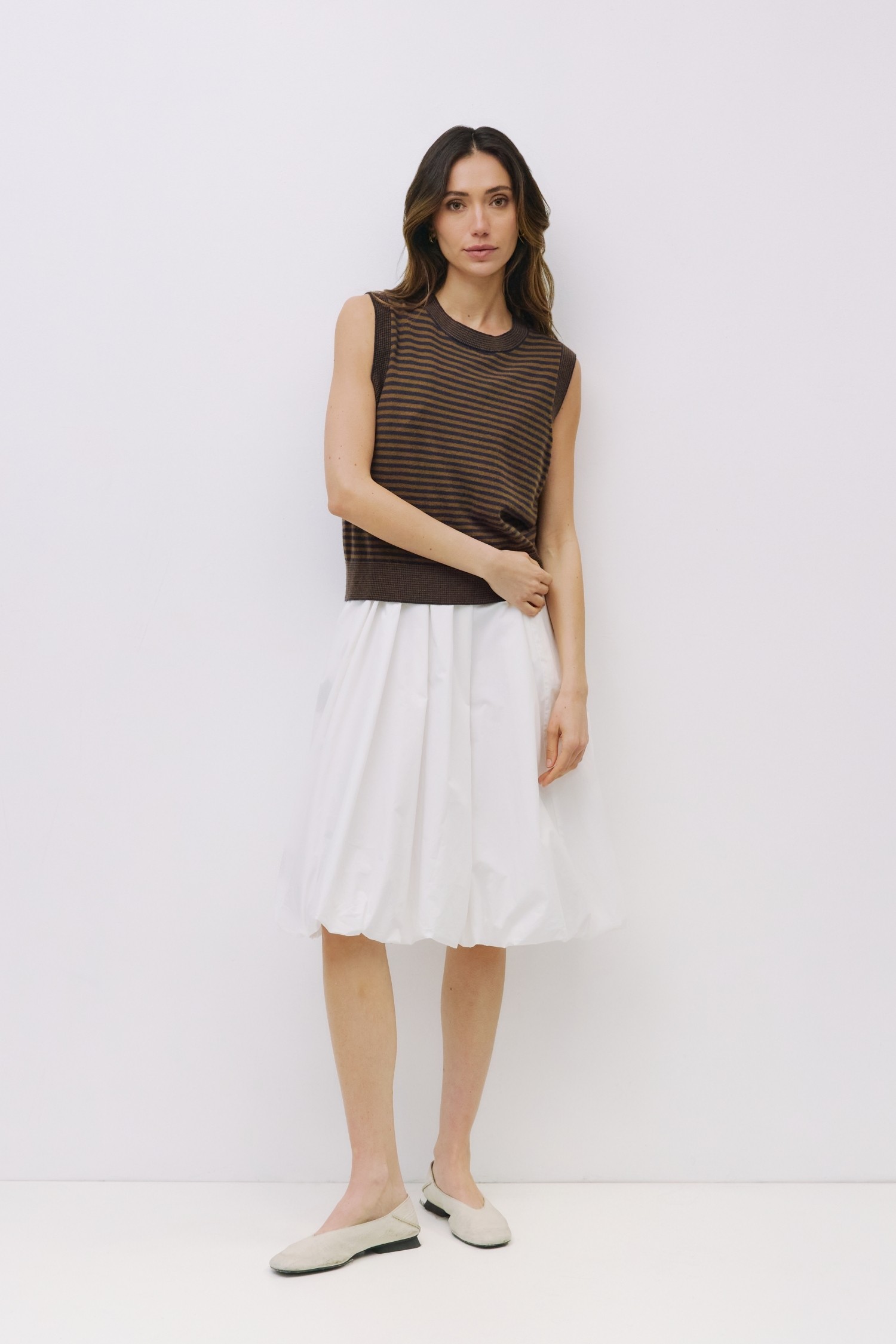 TAR0266-BROWN/NAVY