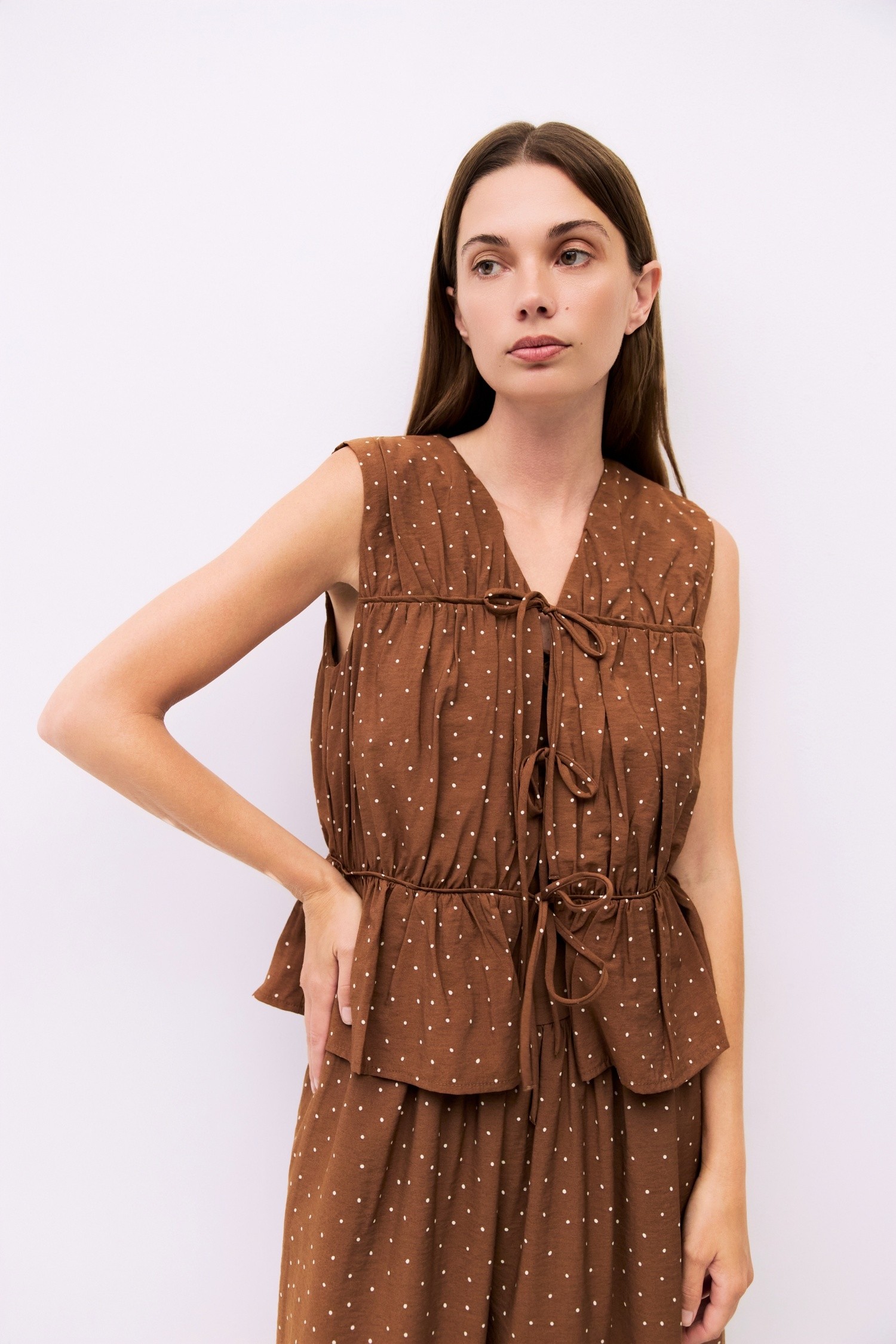 TAR0347-BROWN