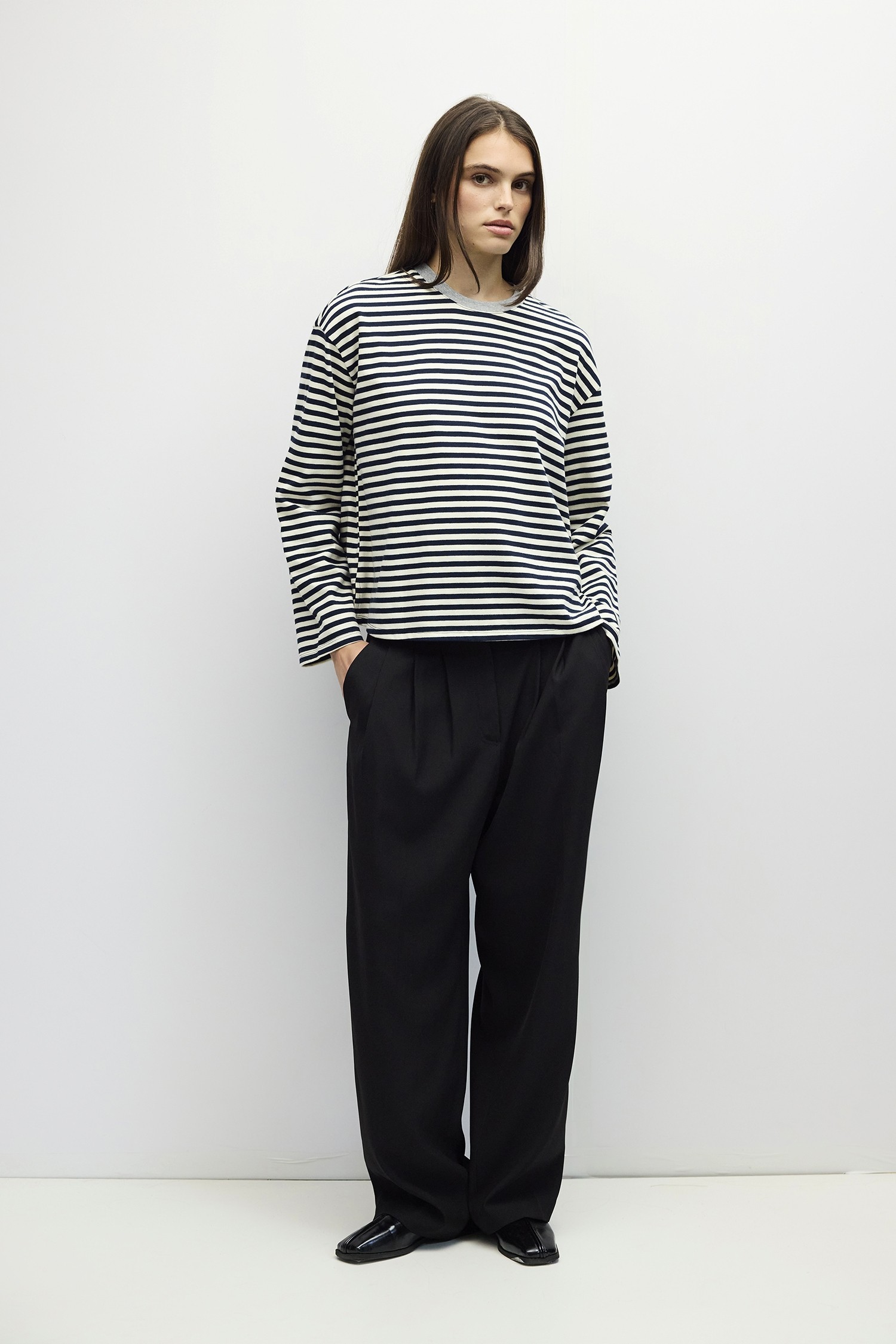 TAR0434-A-NAVY-IVORY-H GREY