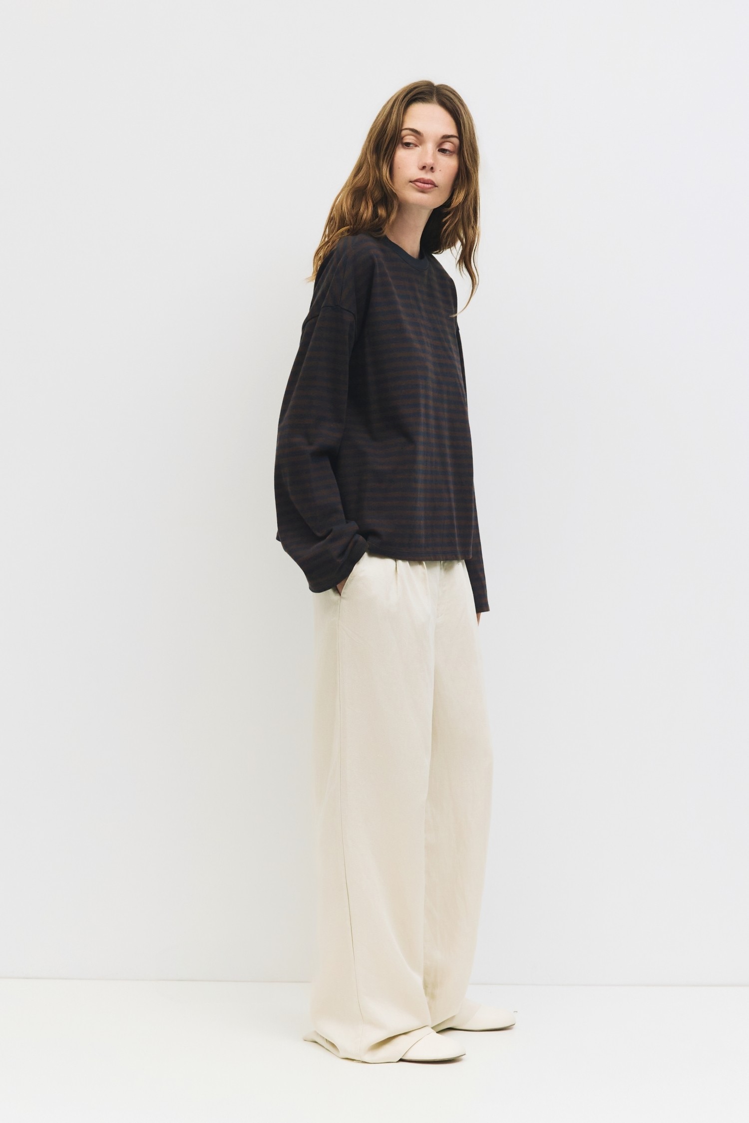 TAR0434-BROWN-NAVY