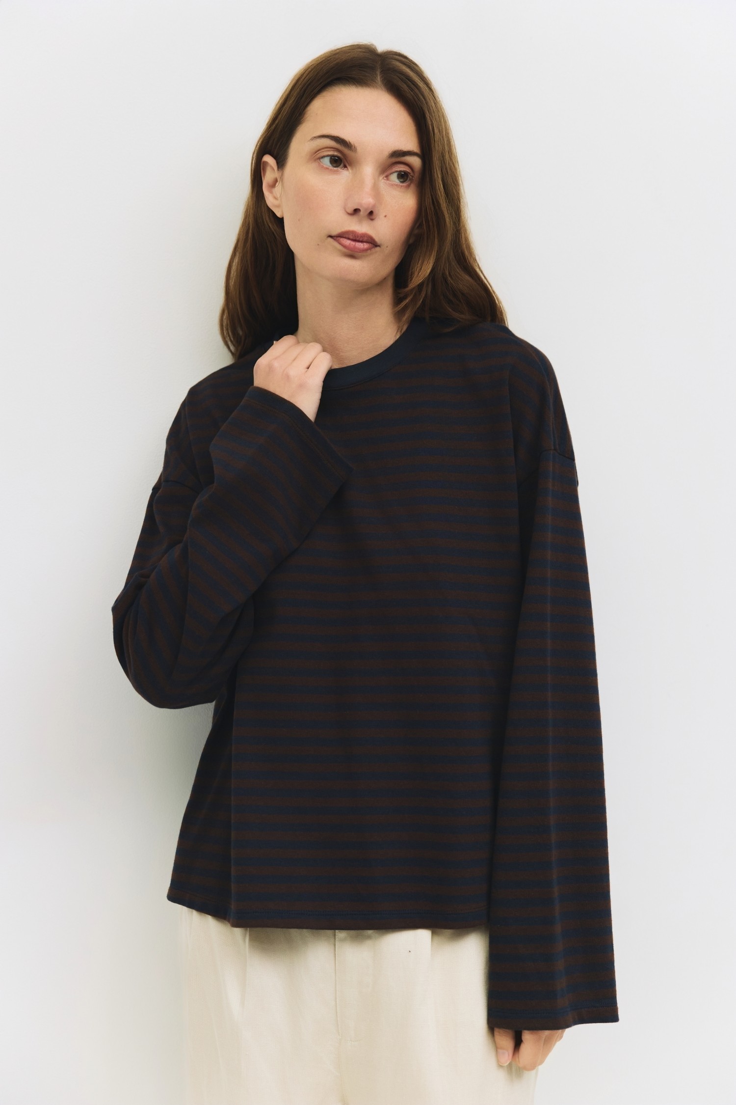 TAR0434-BROWN-NAVY