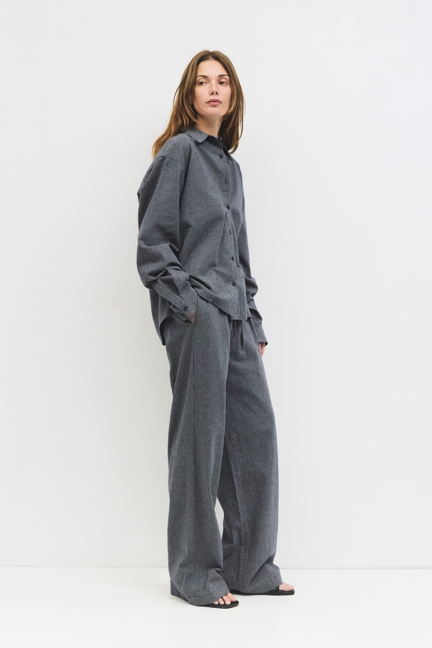 TAR0479-BLACK