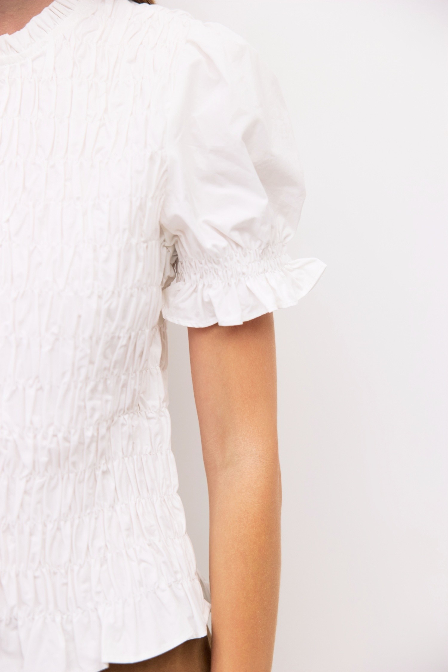 TAR0513-A-WHITE