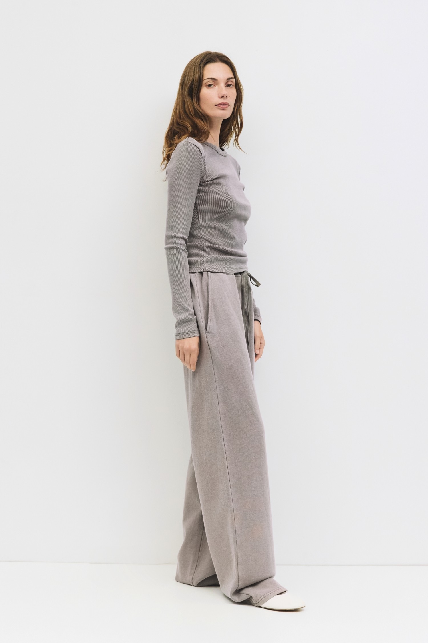 TAR0678-TAUPE