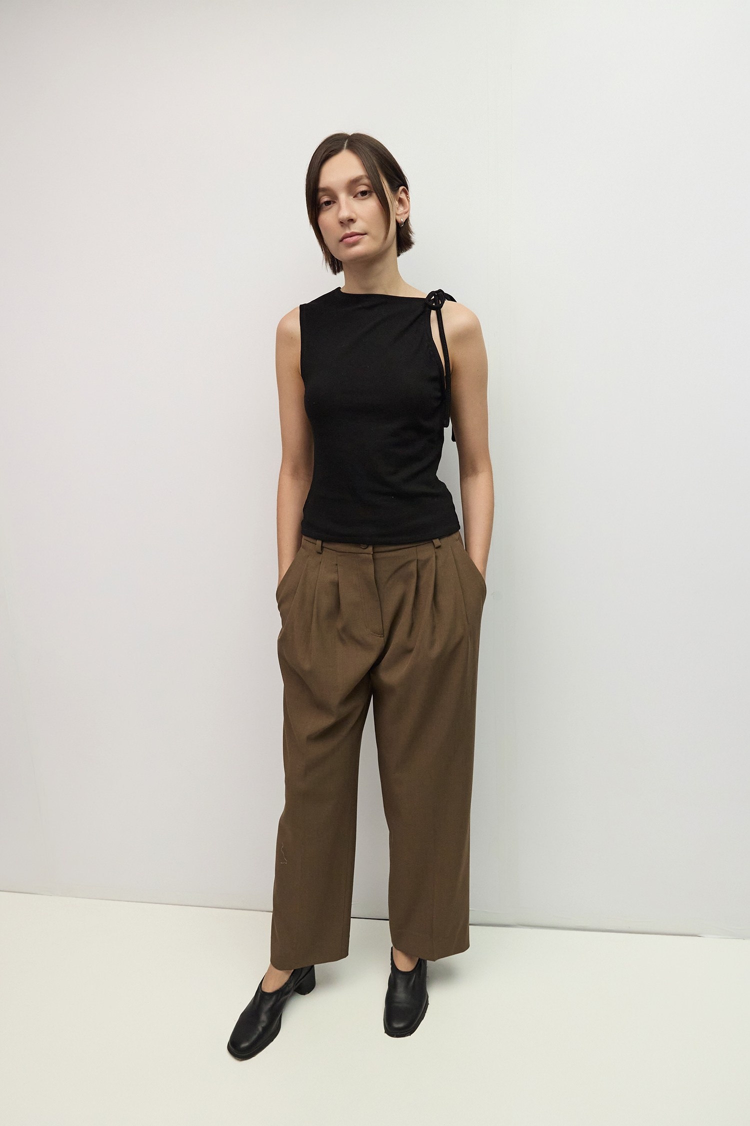 TAR0883-BLACK
