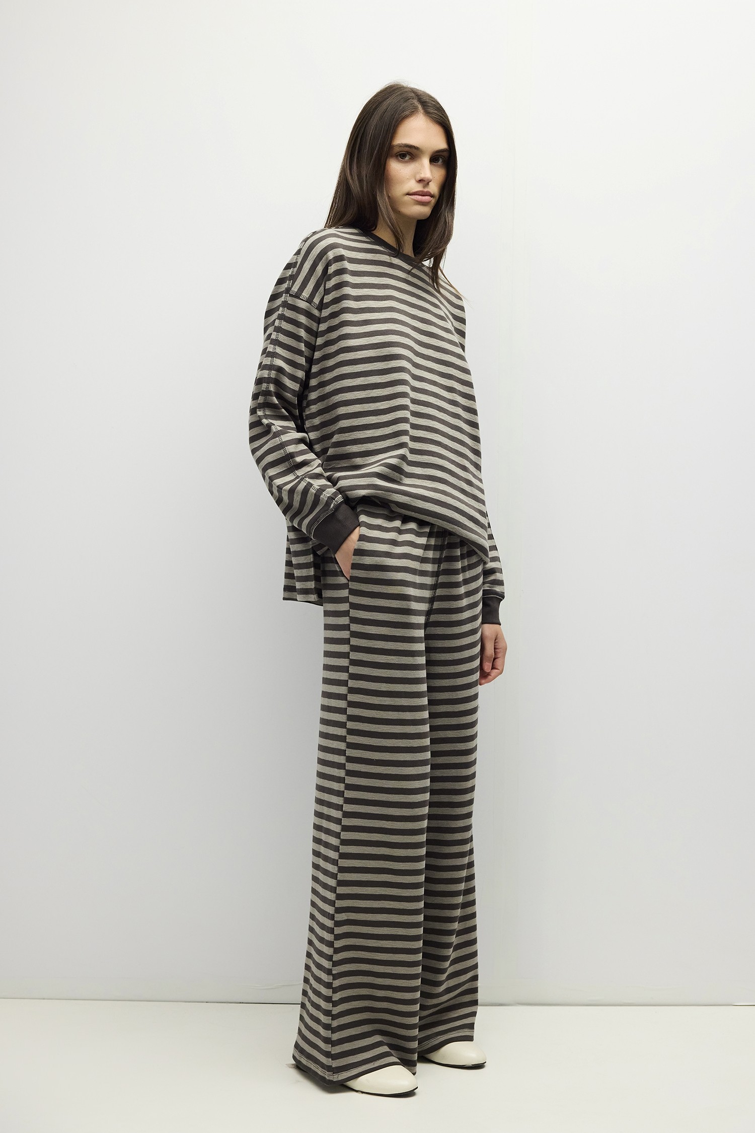 TAR1255-A-CHARCOAL-GREY