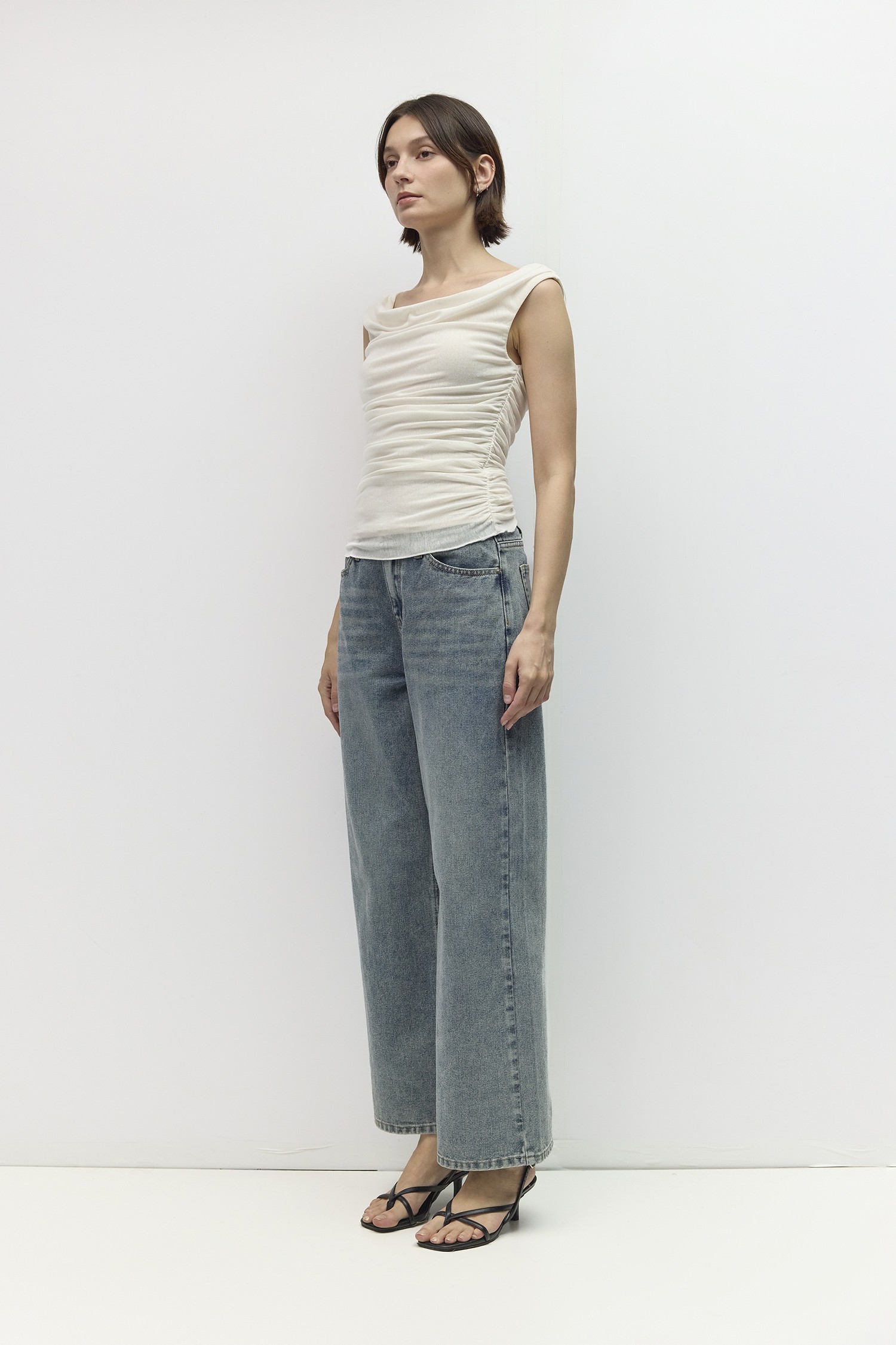 TAR1323-WHITE