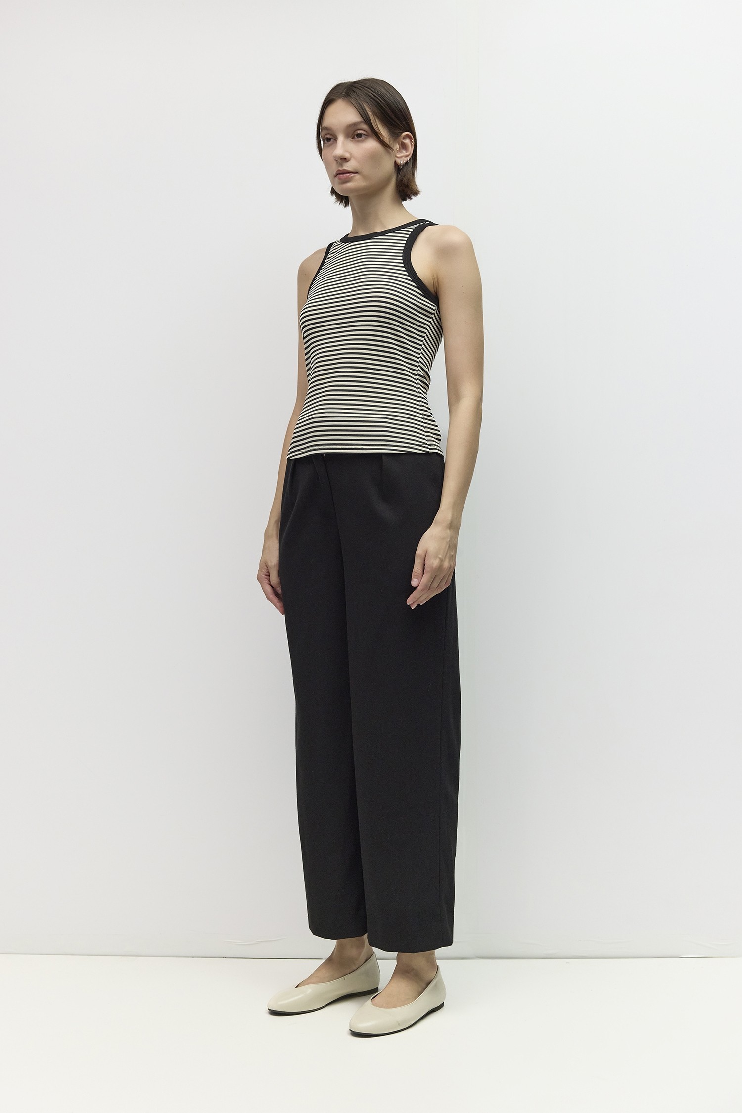 TAR1335-BLACK-IVORY