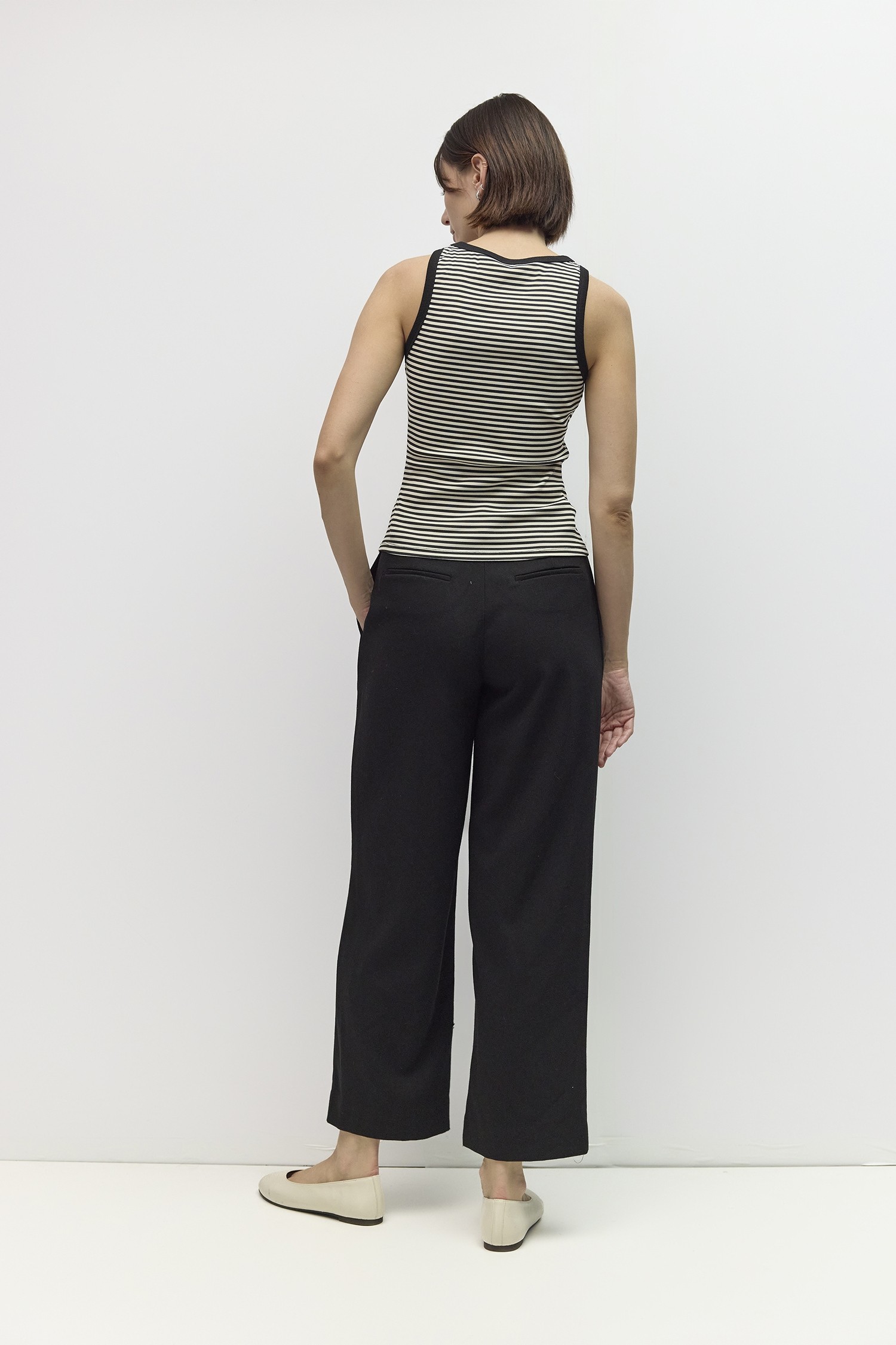 TAR1335-BLACK-IVORY