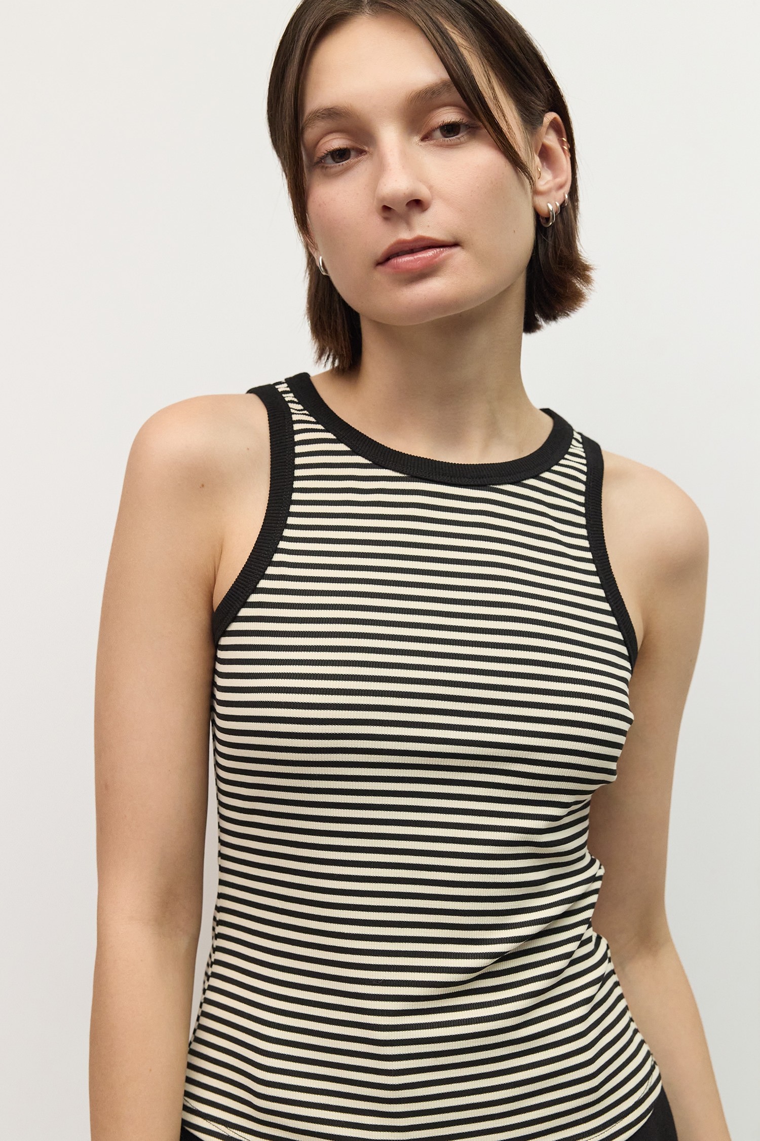TAR1335-BLACK-IVORY