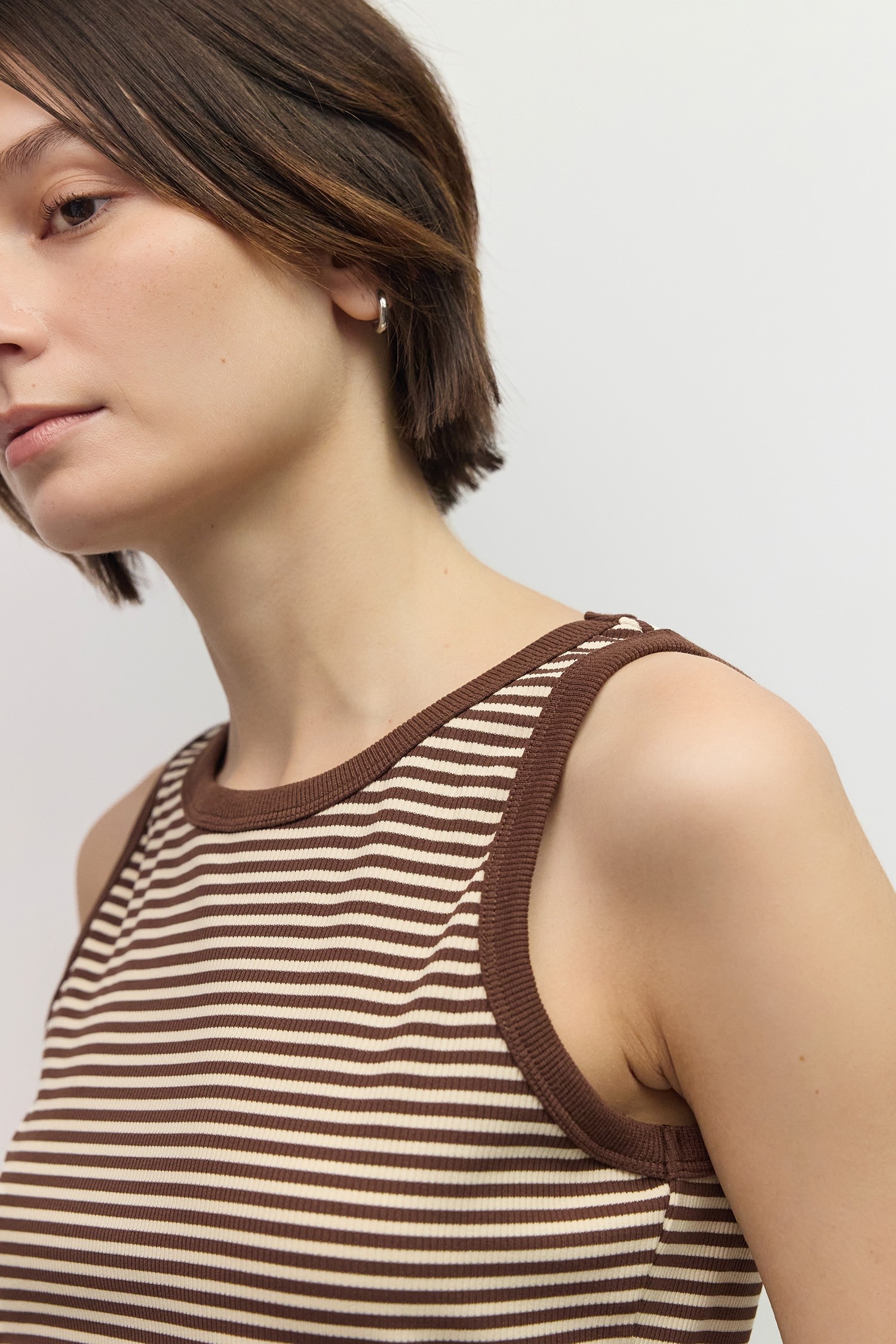TAR1335-BROWN-IVORY