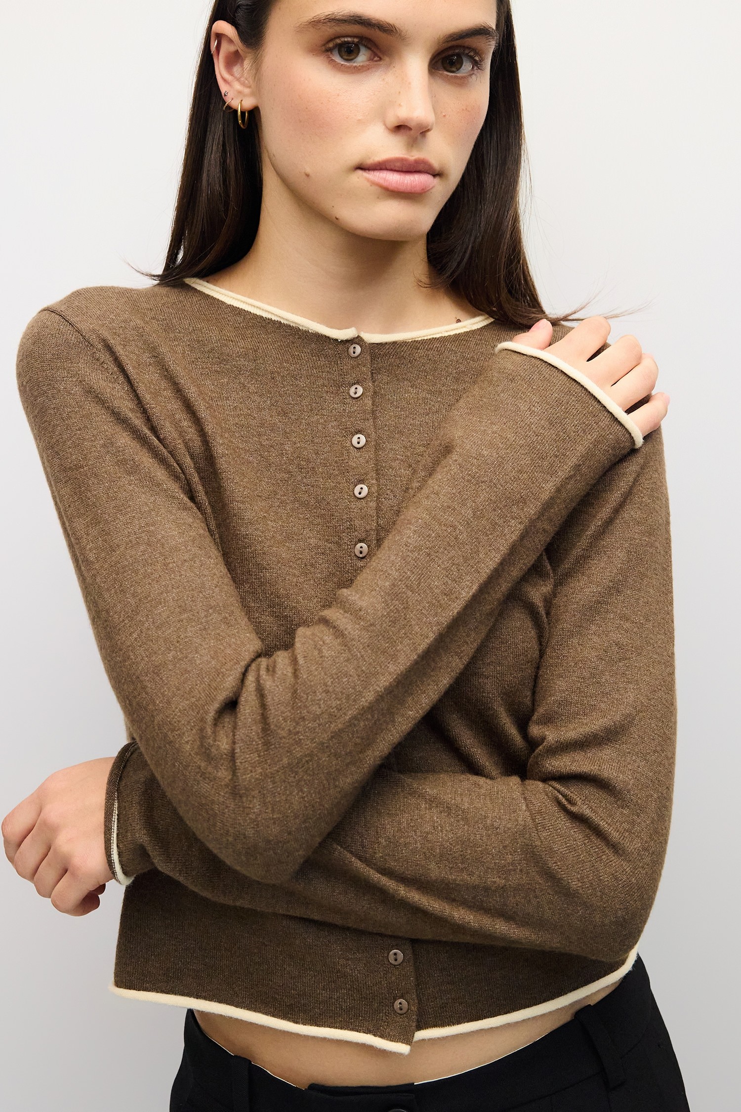 TAR1526-BROWN-CREAM