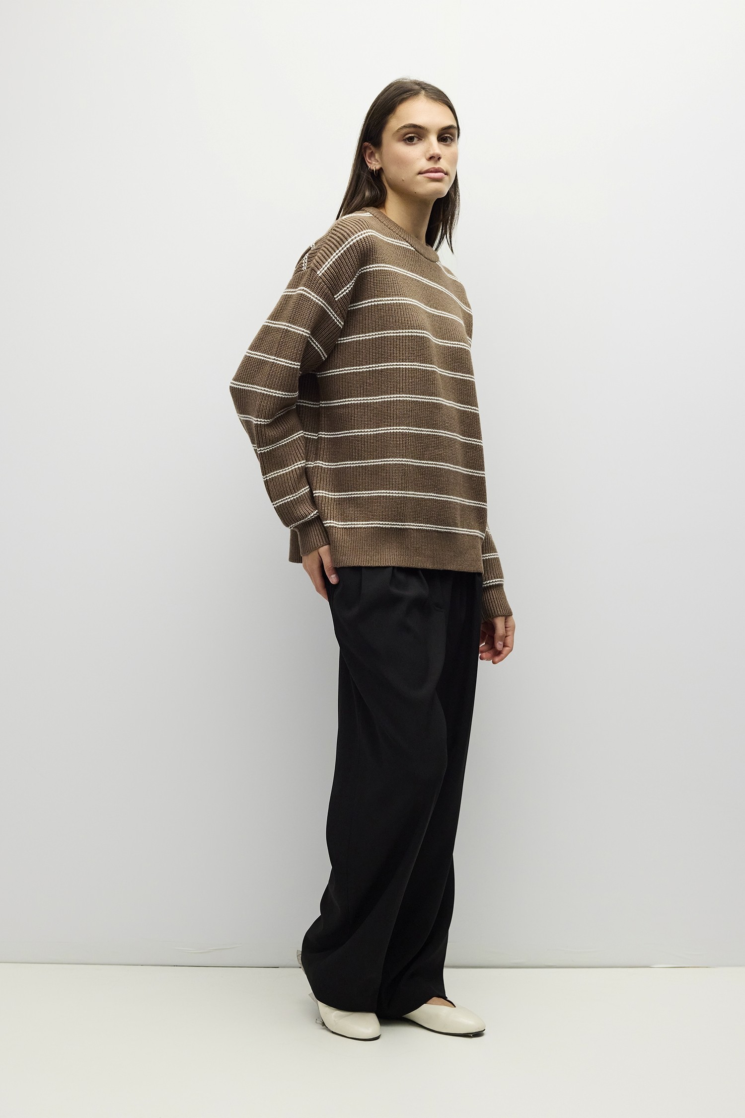 TAR1536-BROWN-IVORY