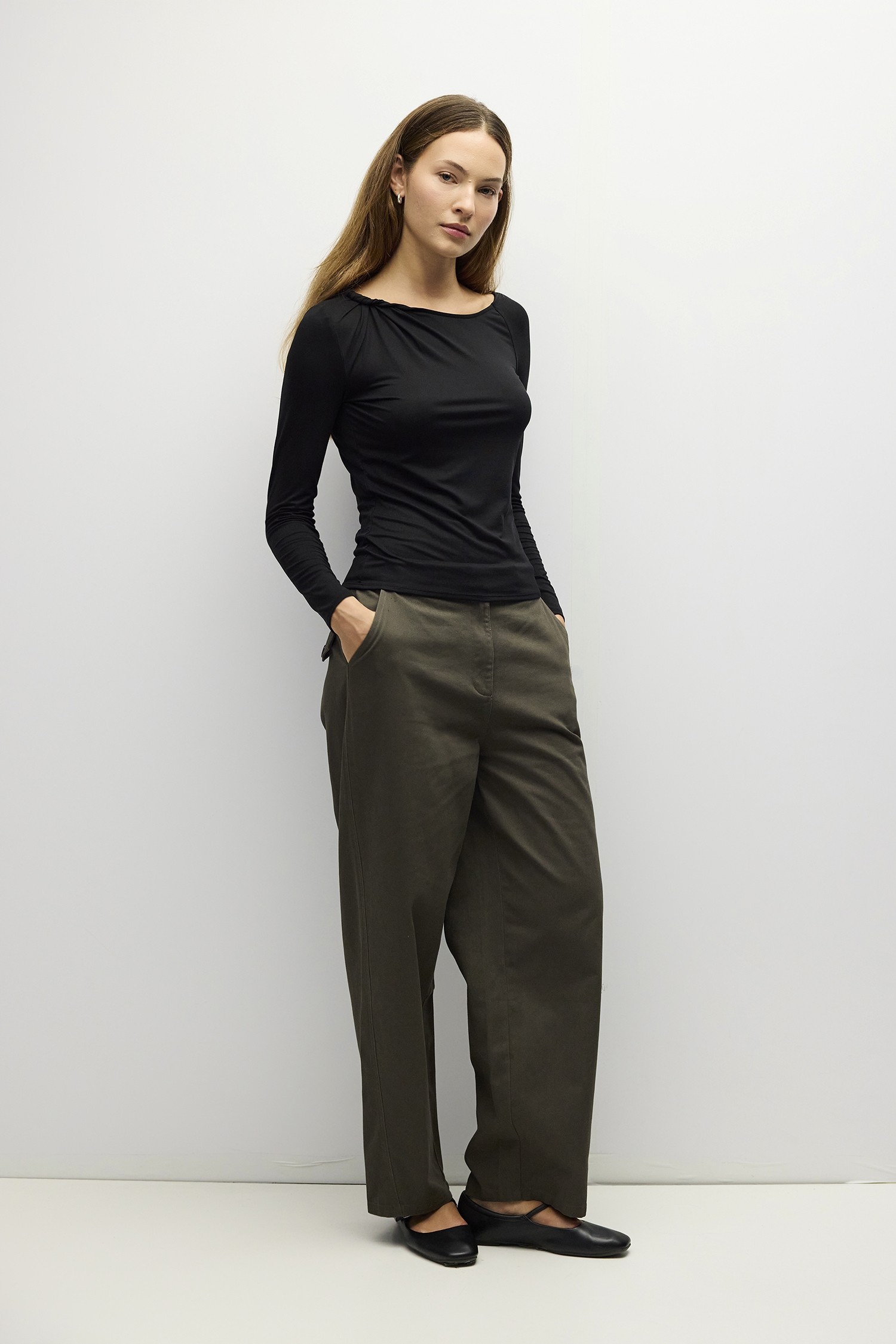TAR1545-BLACK