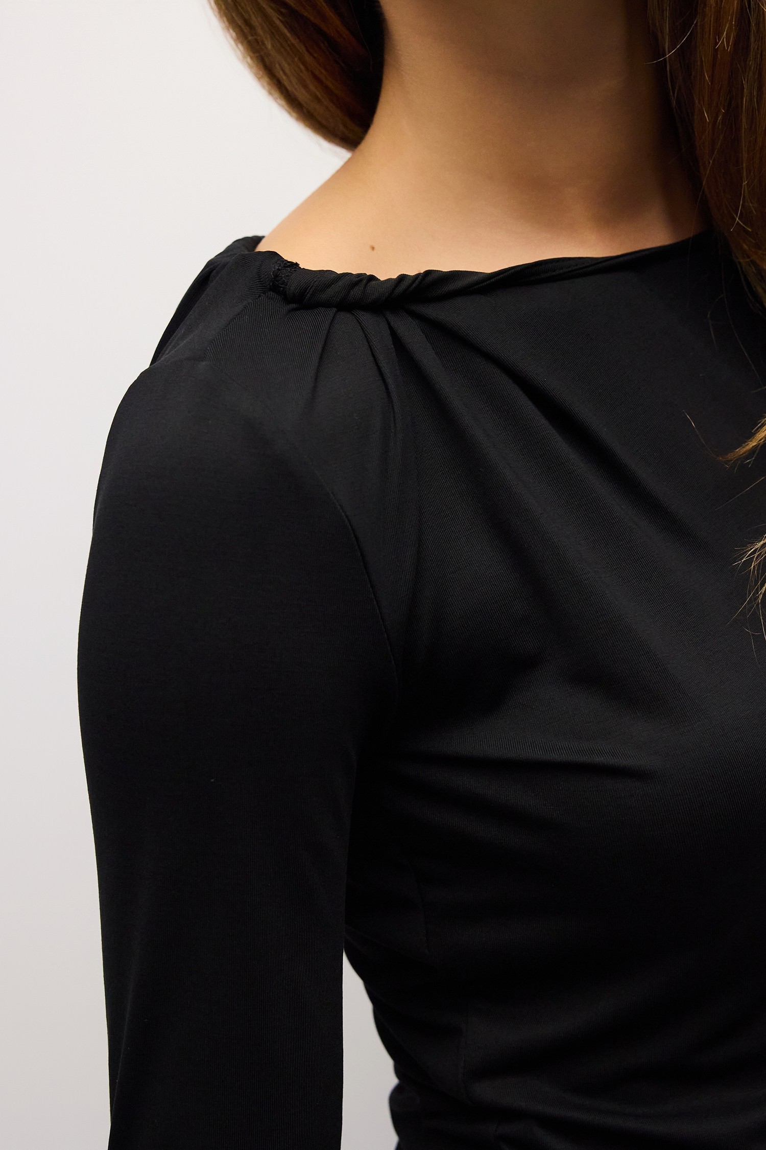 TAR1545-BLACK