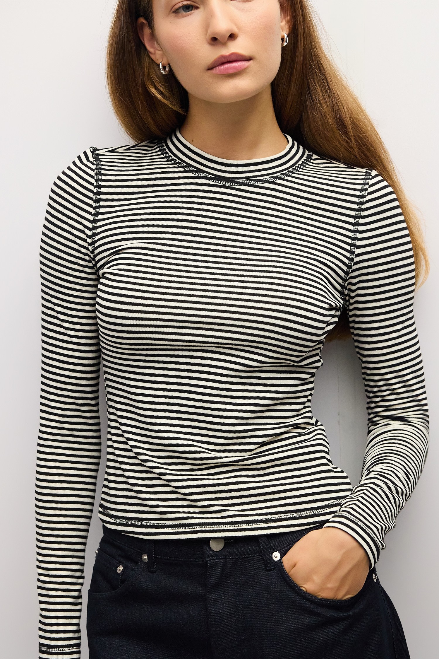 TAR1551-A-BLACK/CREAM