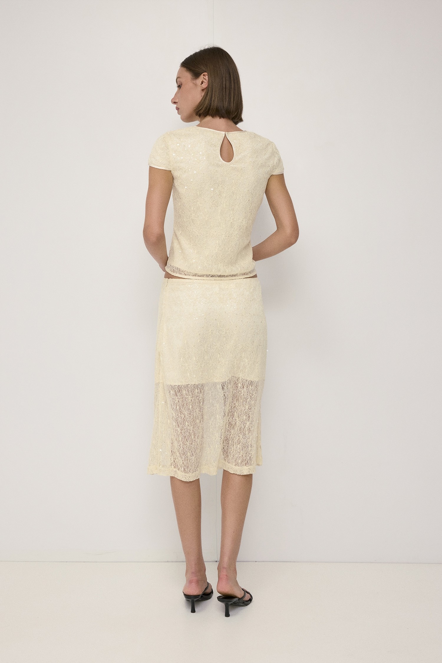 TAR1689-CREAM