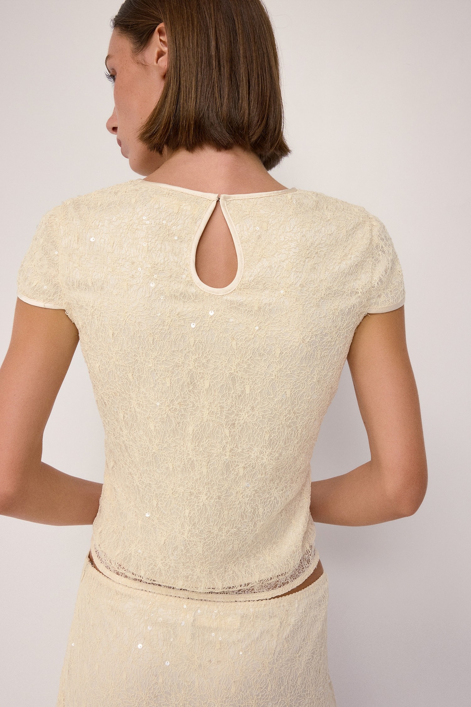 TAR1689-CREAM