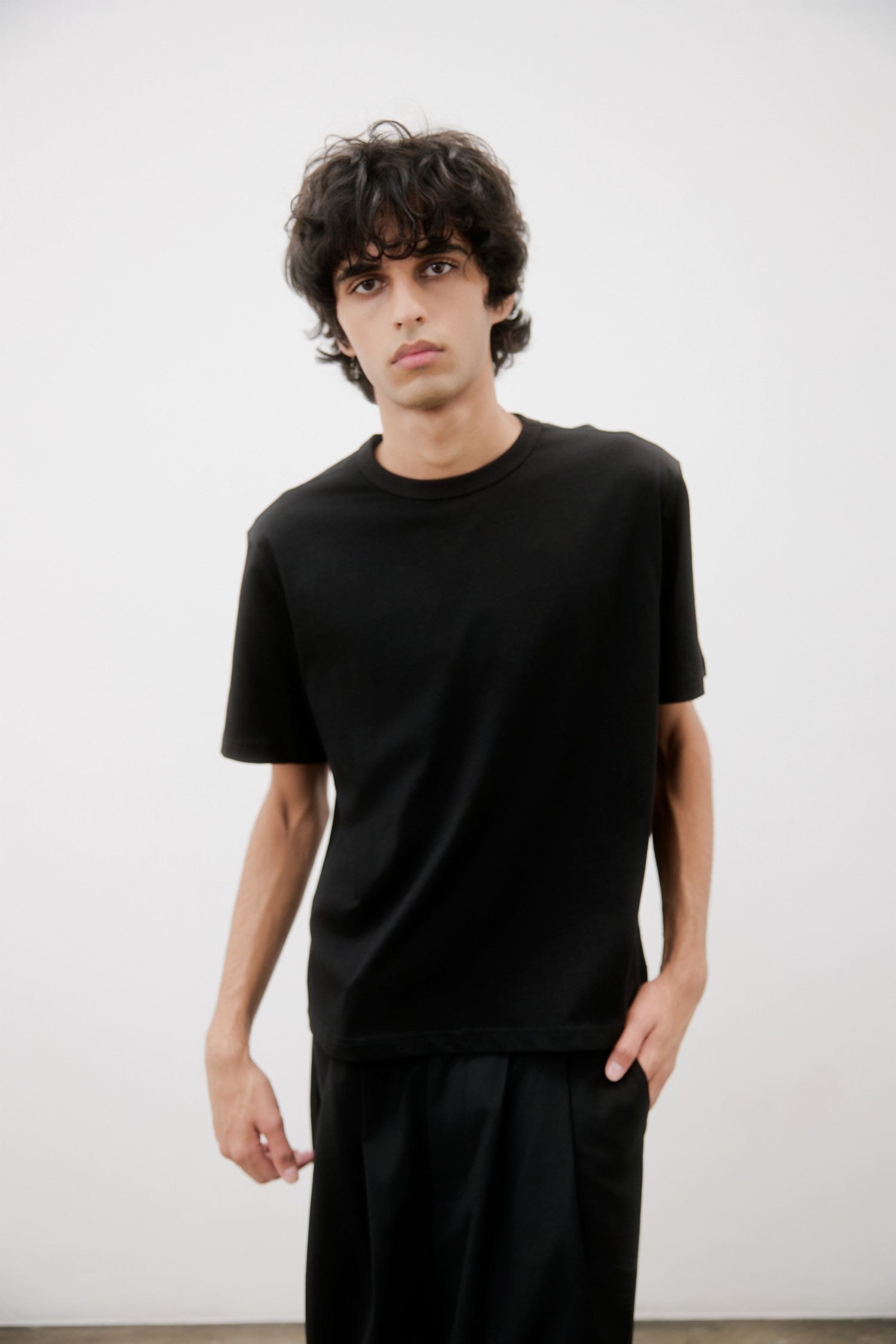 TCM0450-BLACK