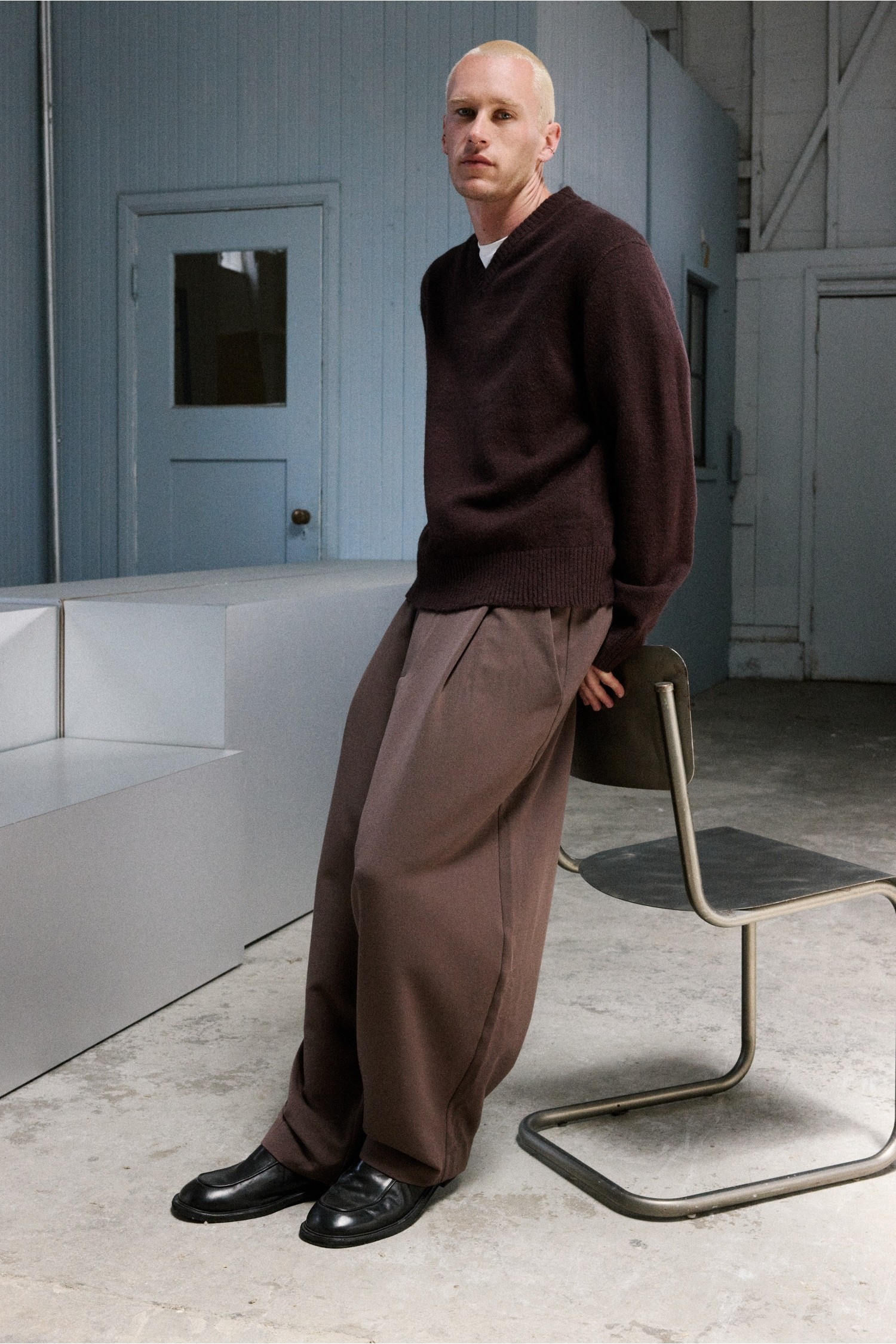 TCM1329-BROWN