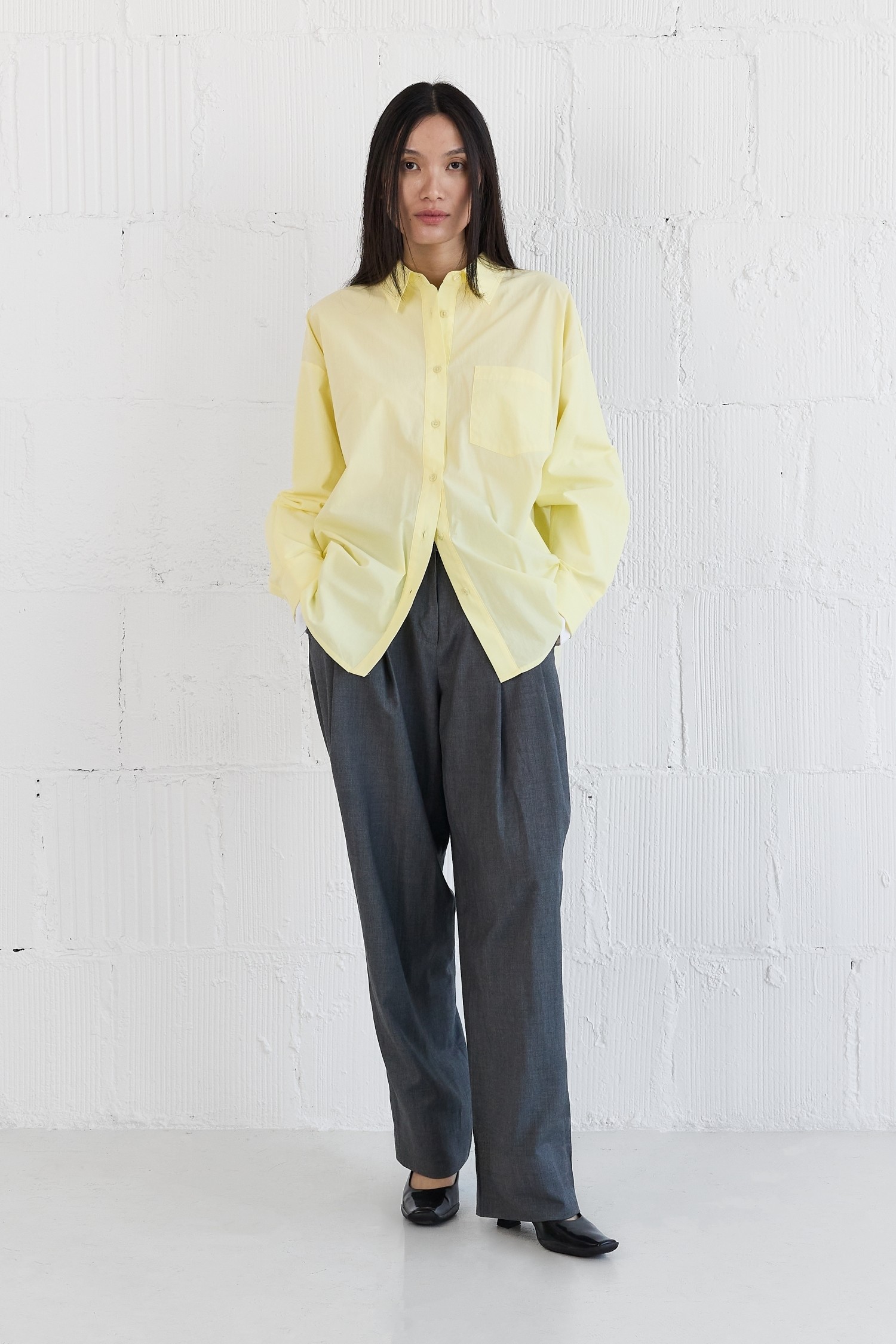TM1972.-LEMON