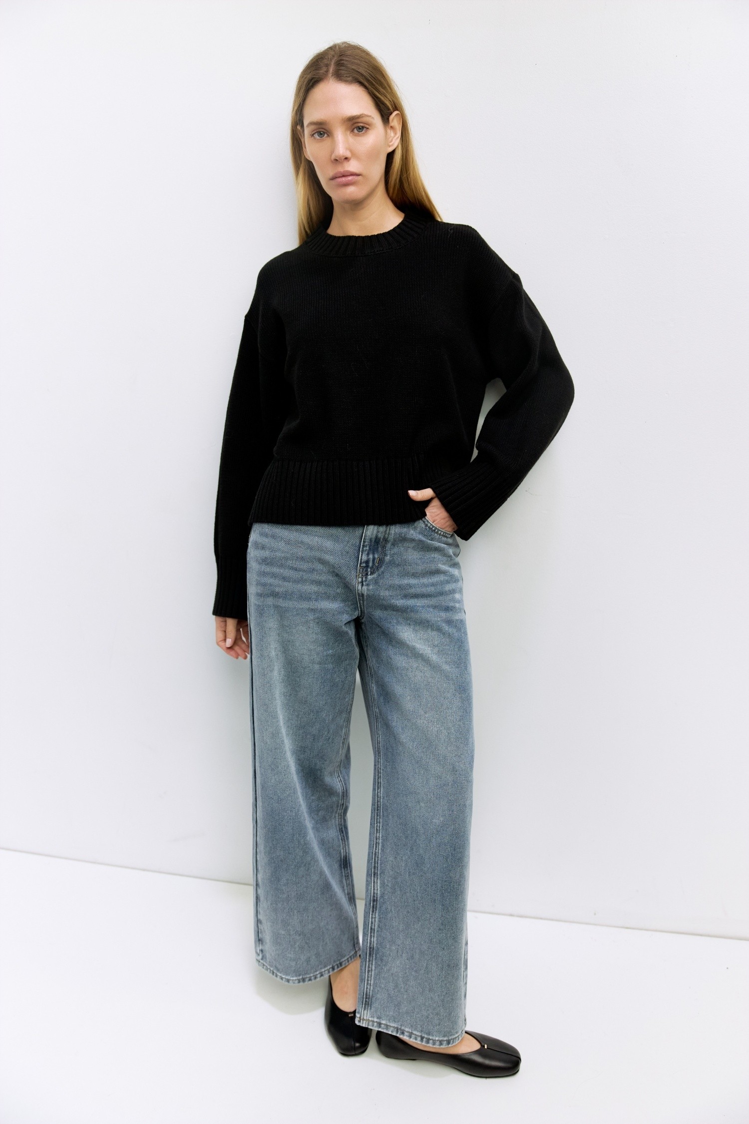TM2024-BLACK