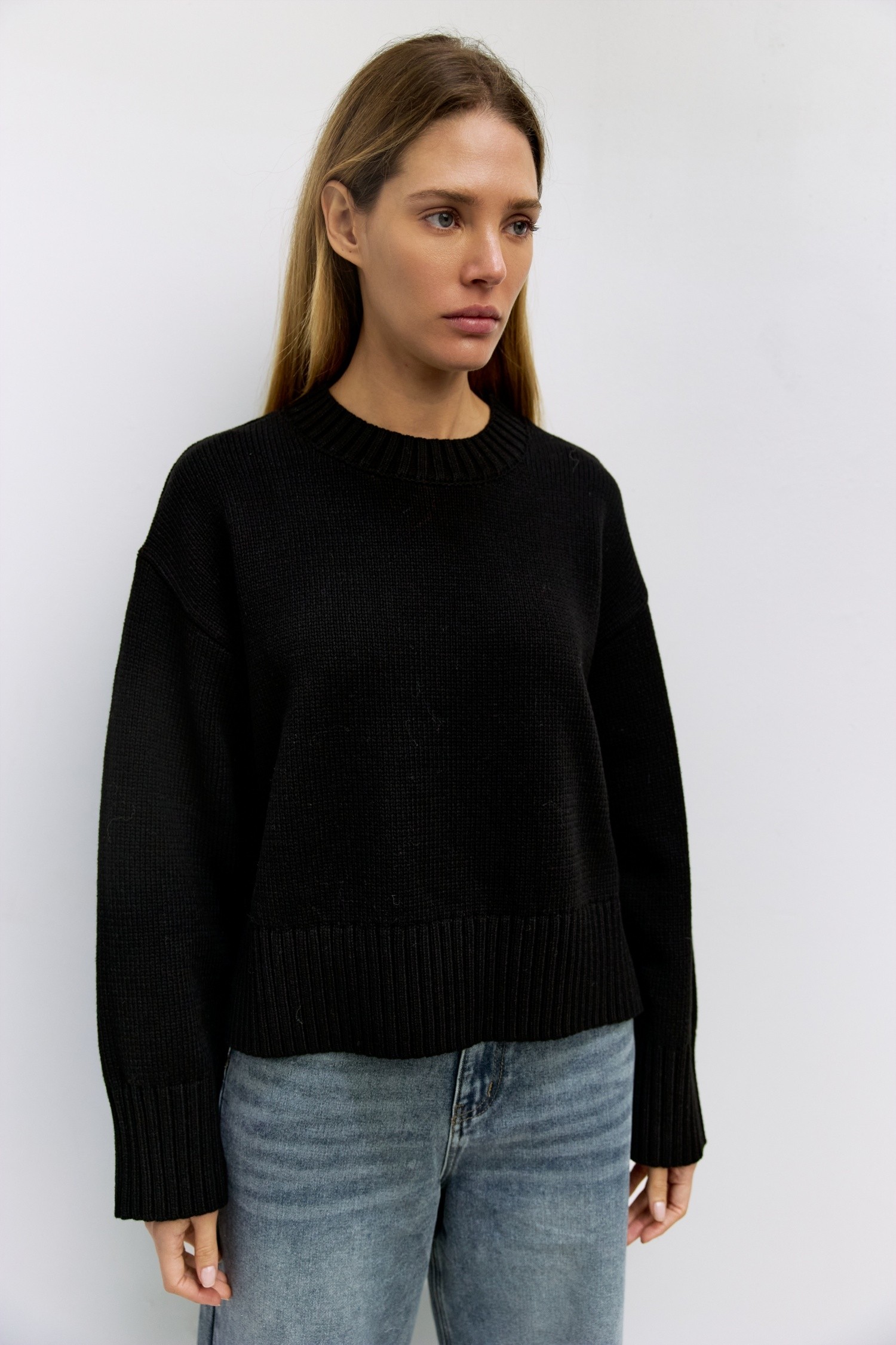 TM2024-BLACK