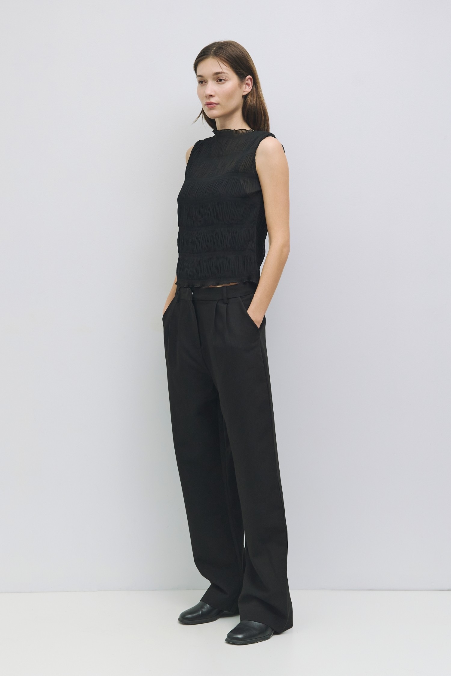 TM2071.-BLACK