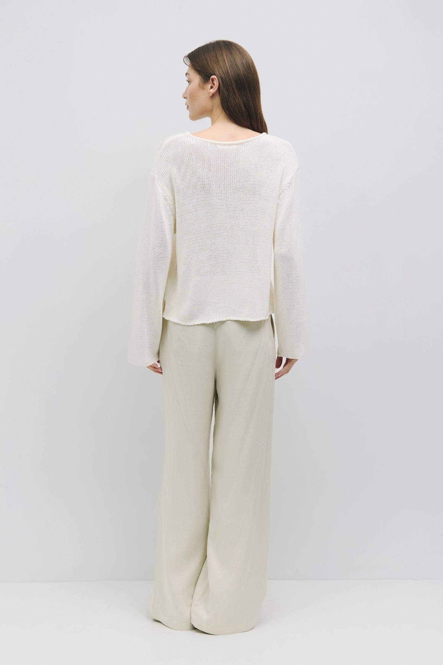TM2184.-CREAM