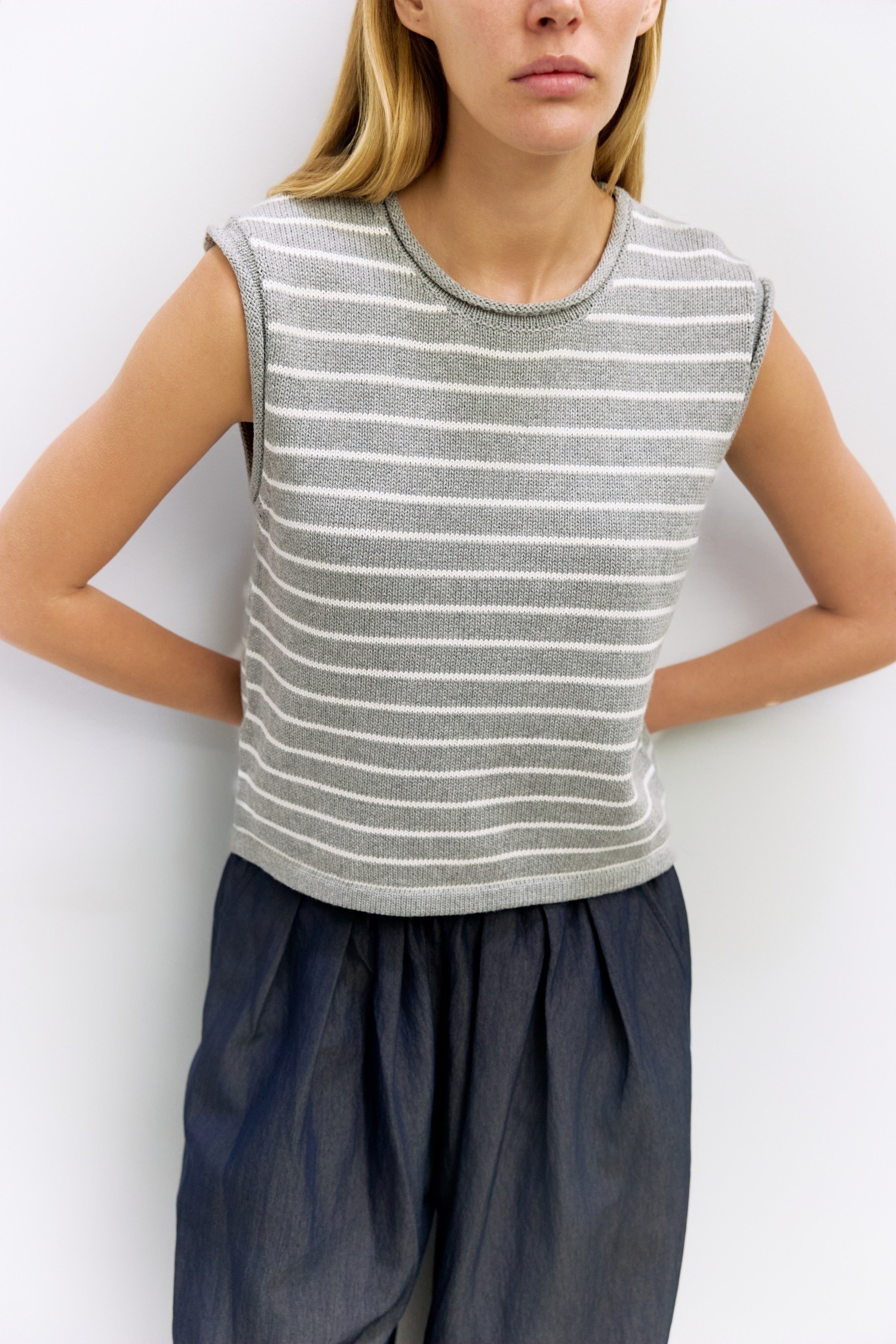 TMR0024-H GREY-IVORY