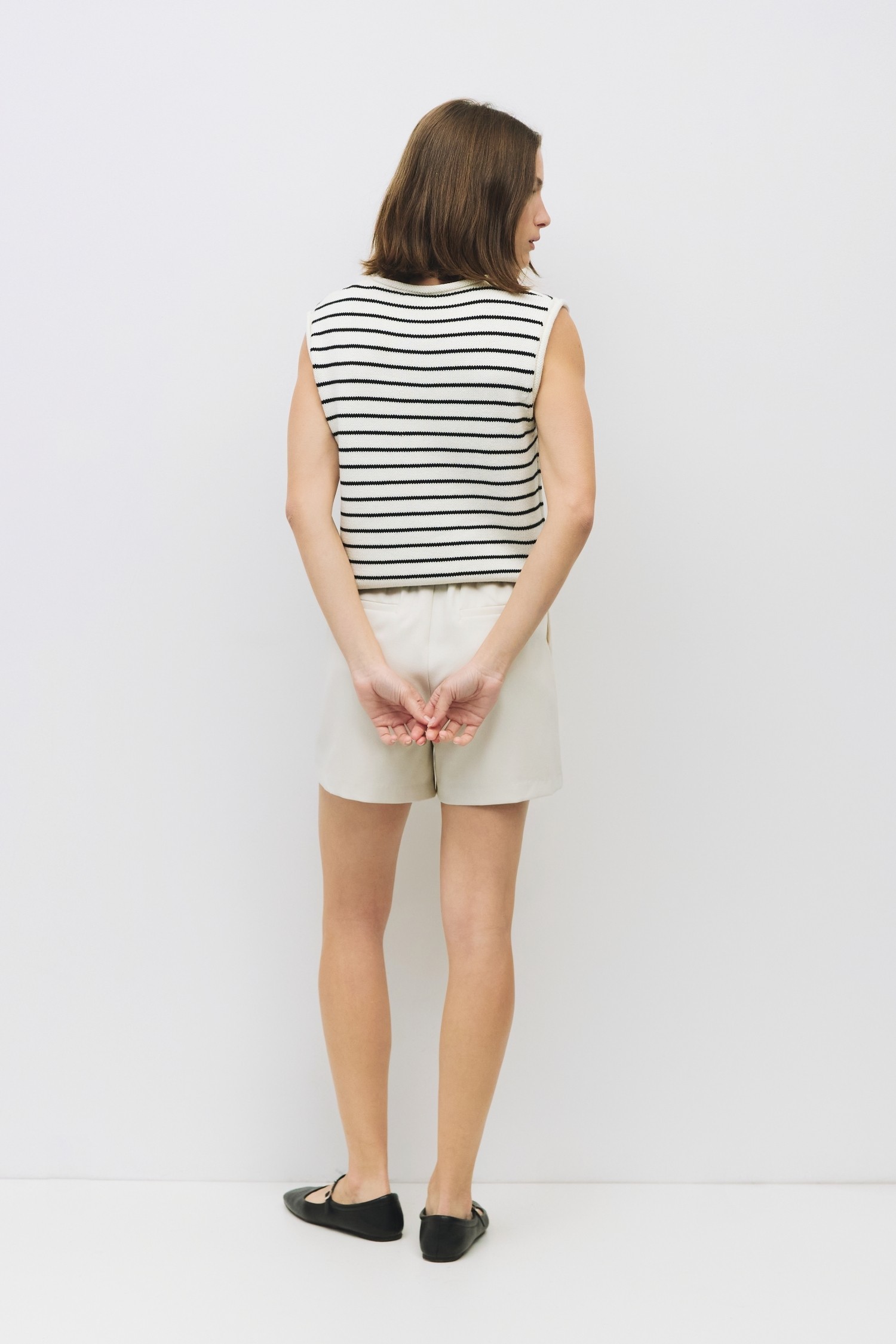 TMR0024-WHITE/BLACK