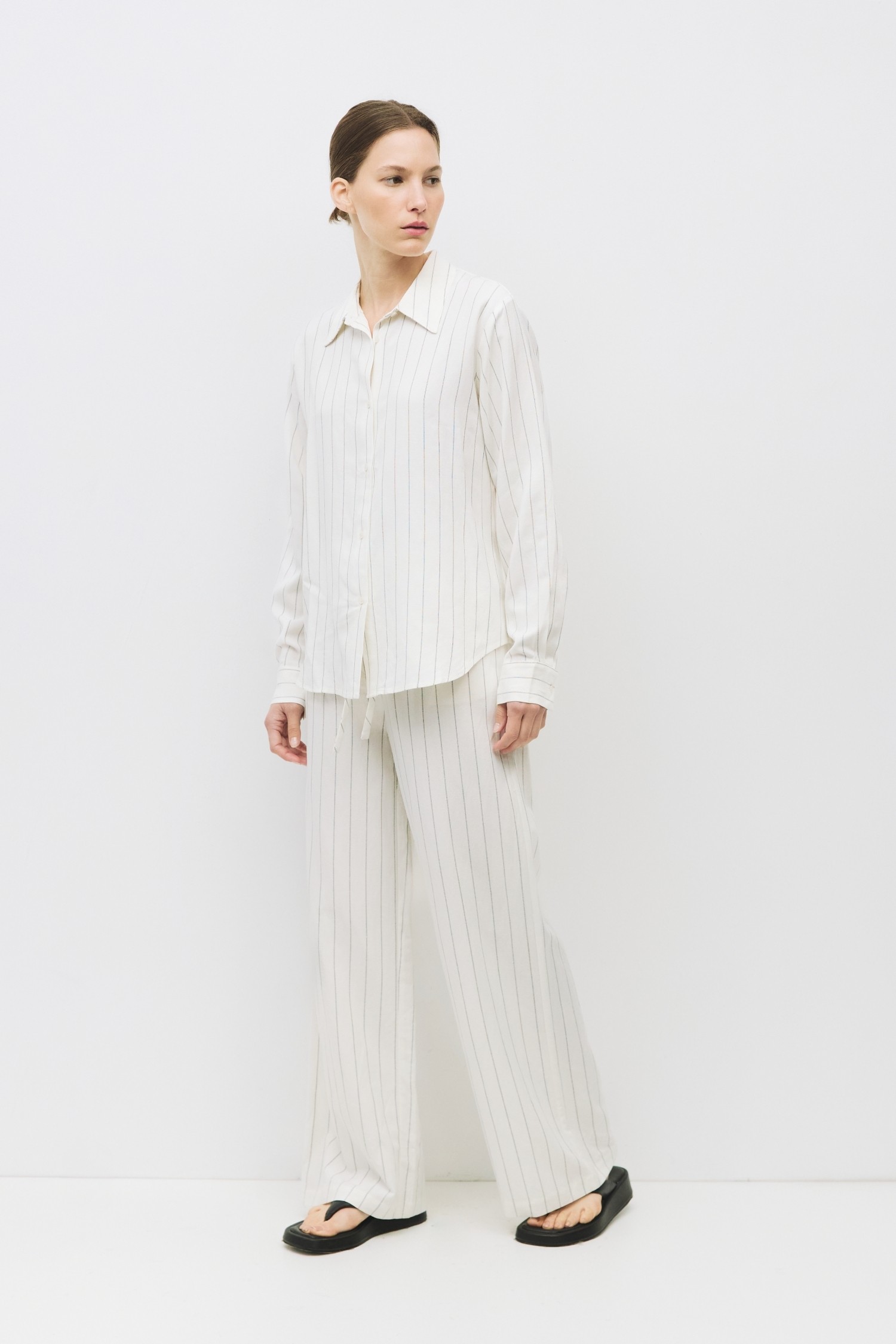 TMR0143-WHITE