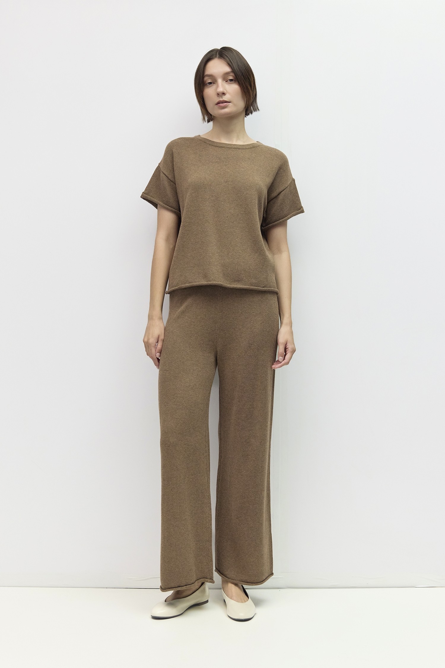 TMR0199.-BROWN