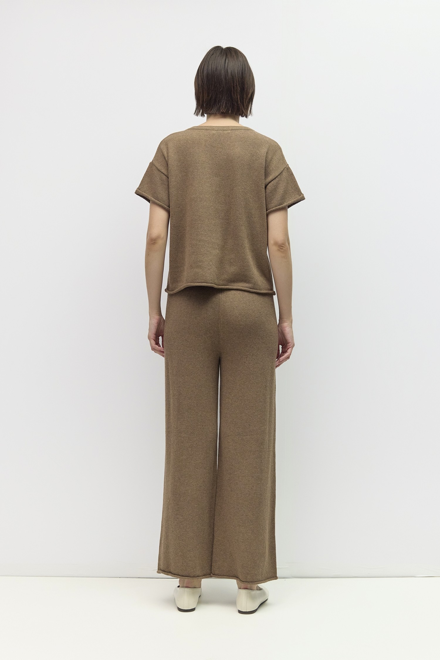 TMR0199.-BROWN