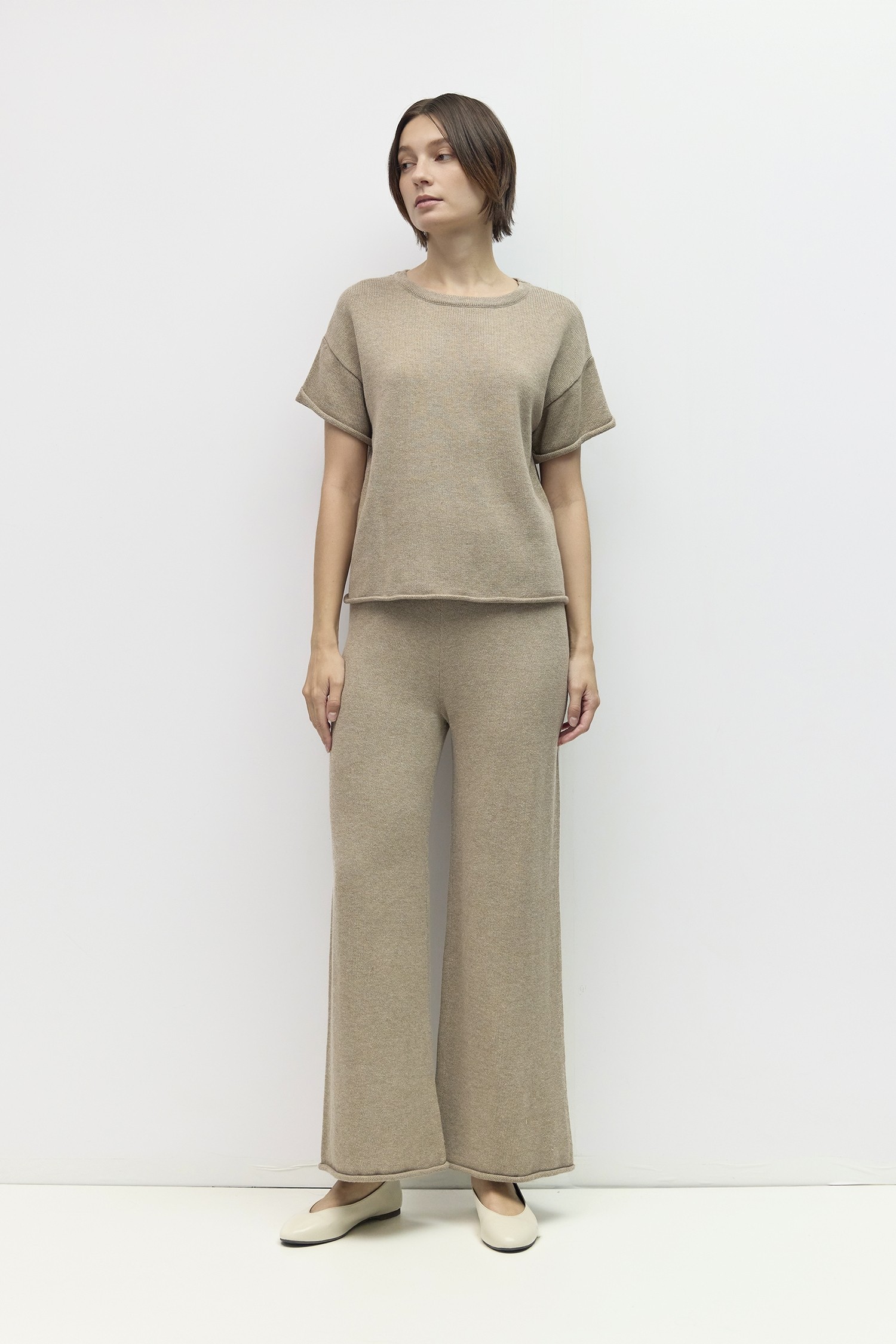 TMR0199.-TAUPE