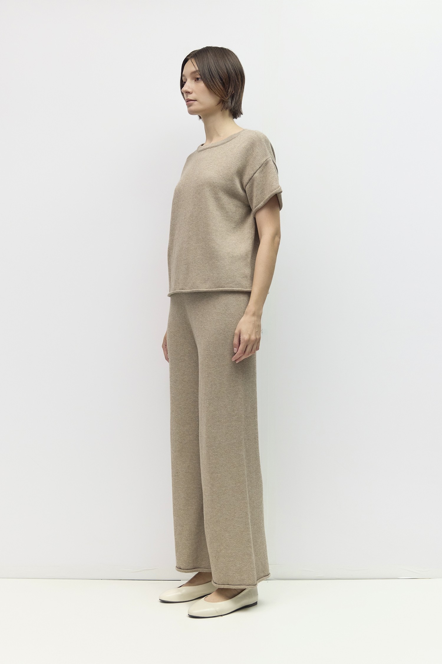 TMR0199.-TAUPE