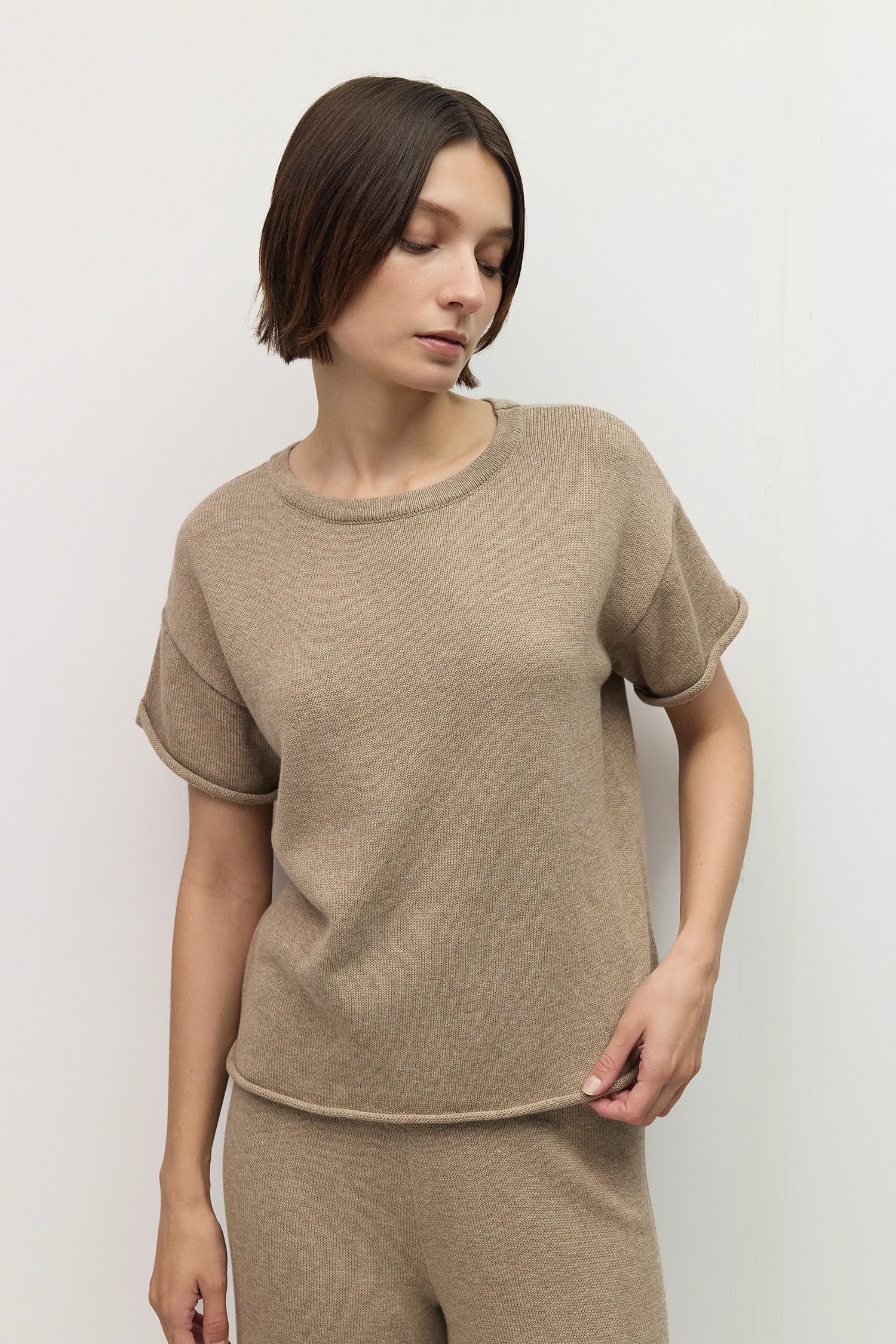 TMR0199.-TAUPE