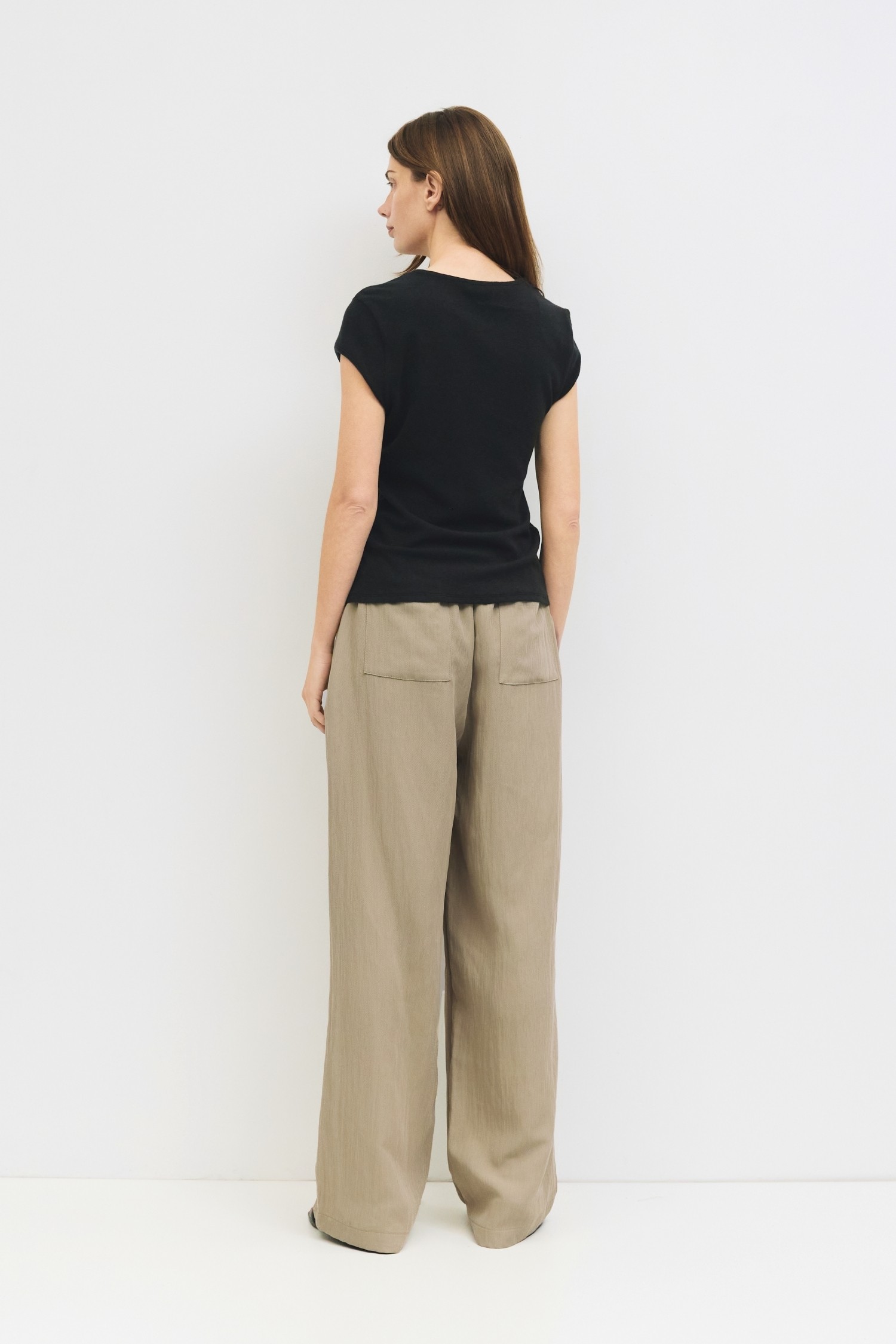TMR0207.-BLACK