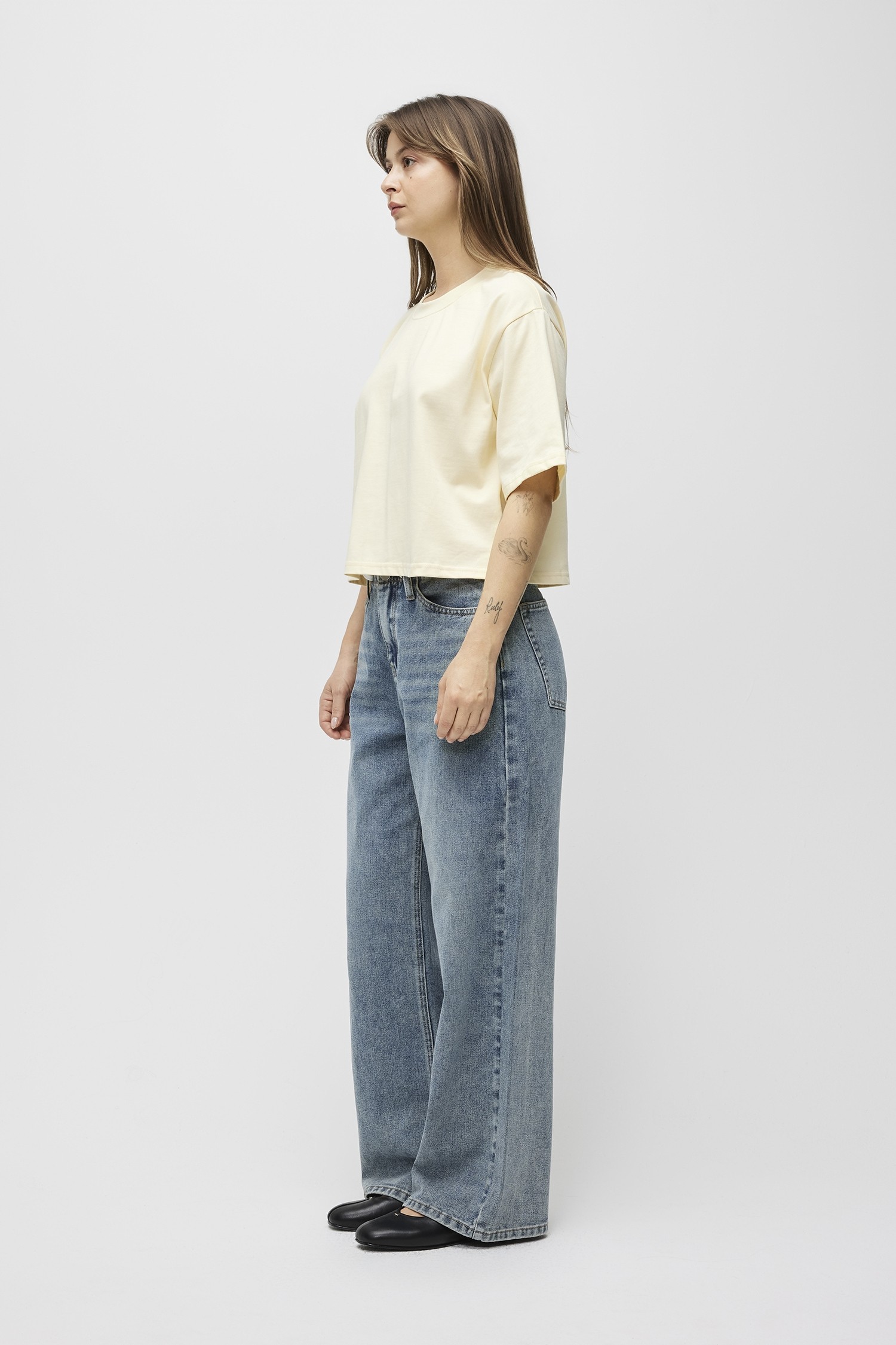 TMR0259.-BUTTER YELLOW