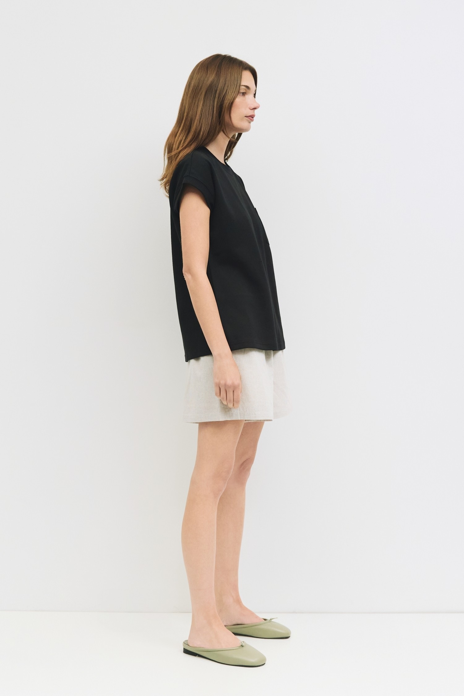 TMR0272-BLACK