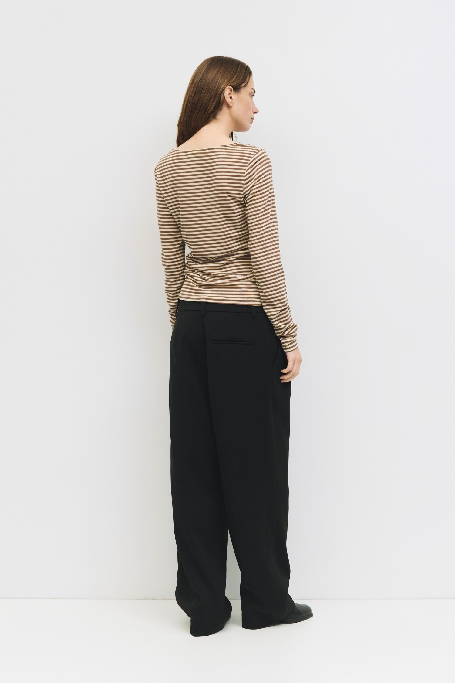 TMR0488-BROWN