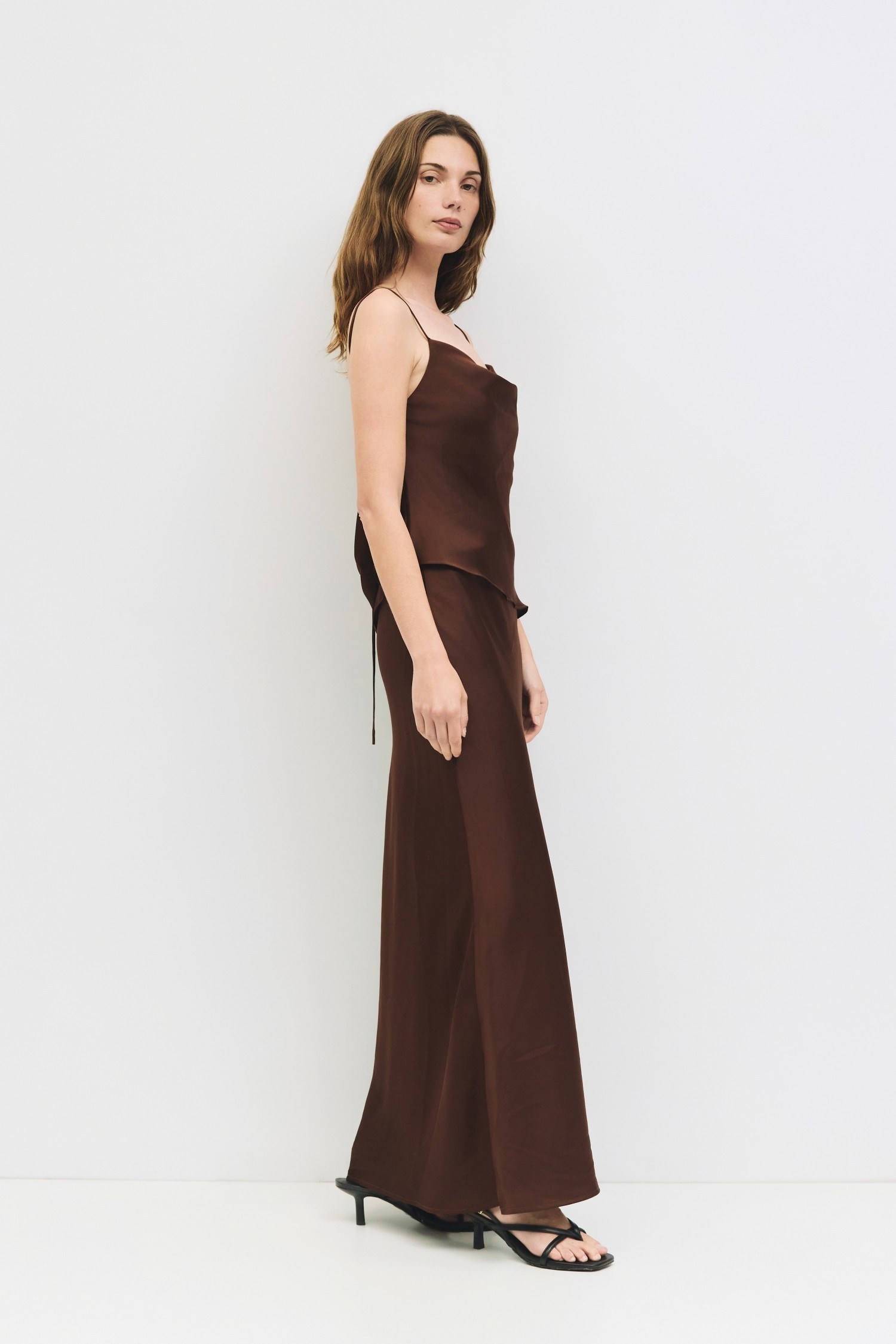TMR0574-BROWN