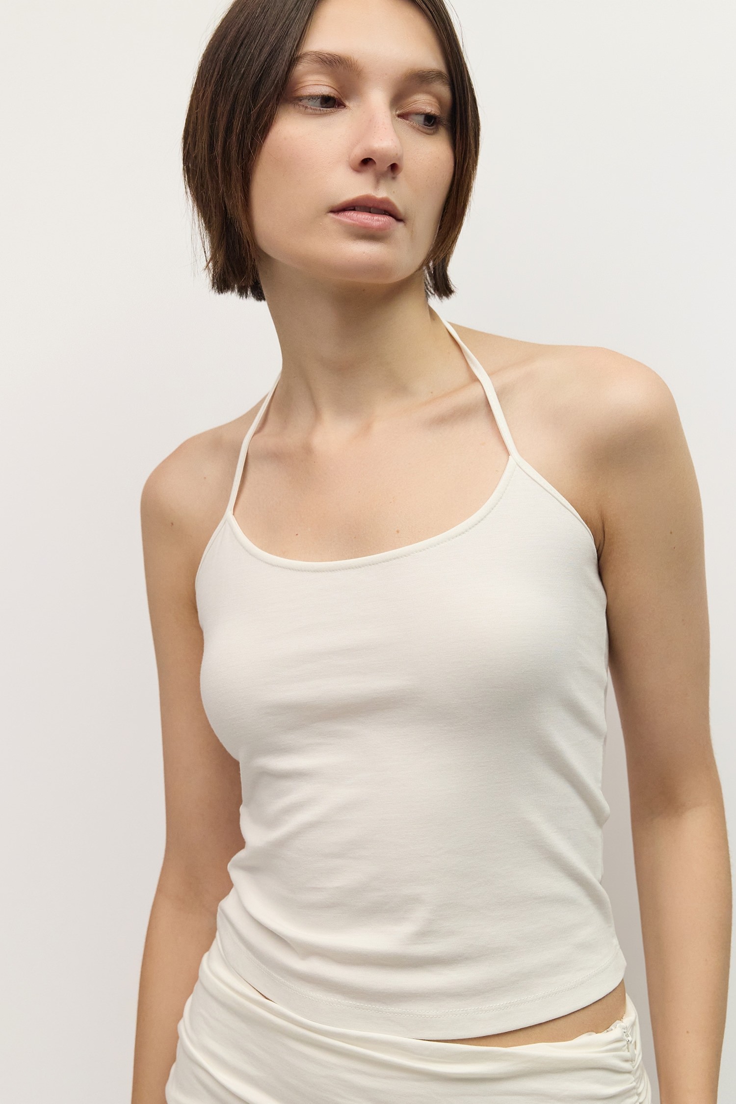 TMR0748-WHITE
