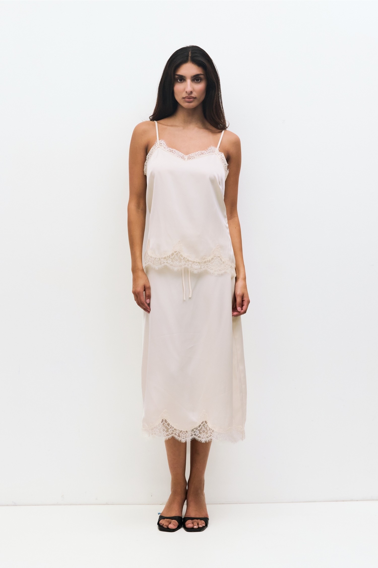 SMR0767-CREAM