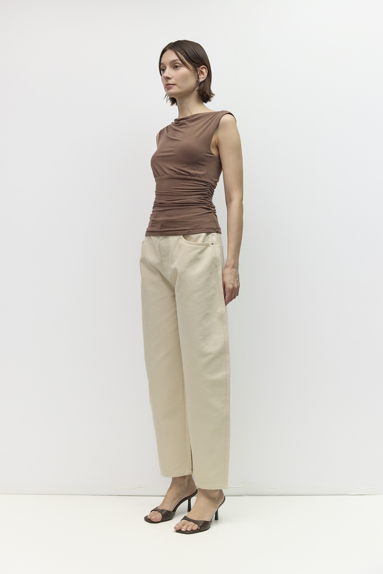 TMR0906-BROWN