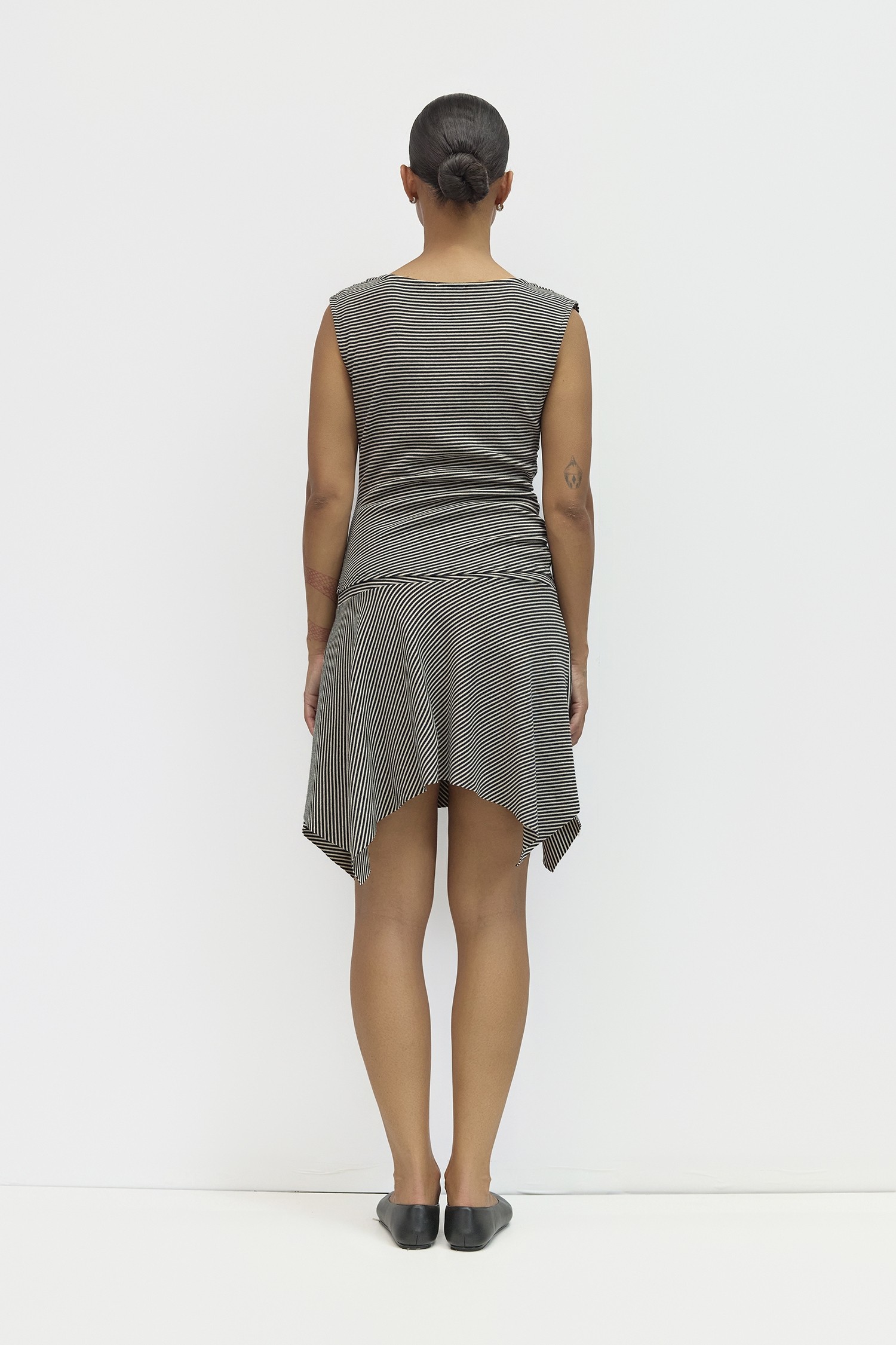 TMR0952-BEIGE-BLACK