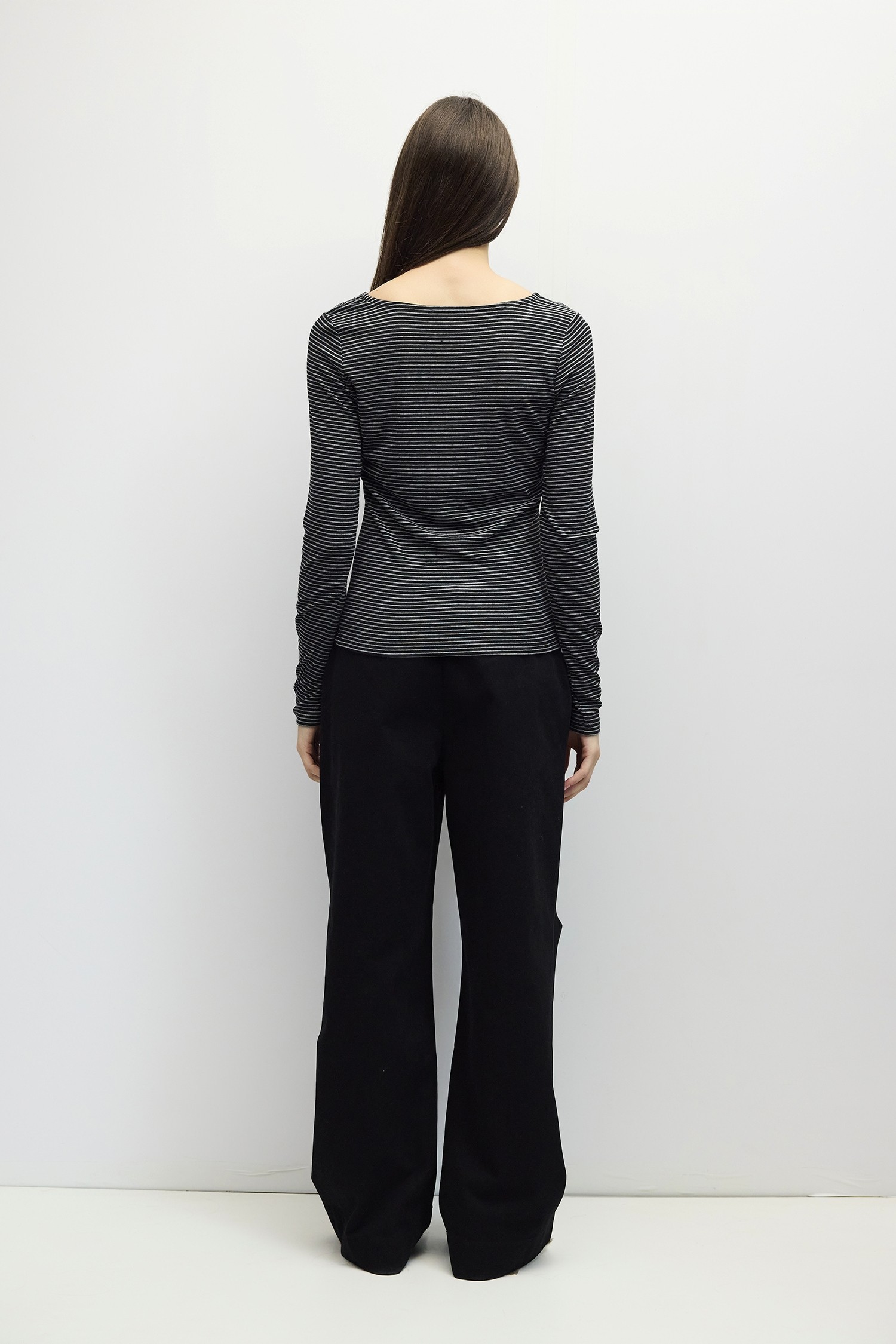 TMR1047-BLACK