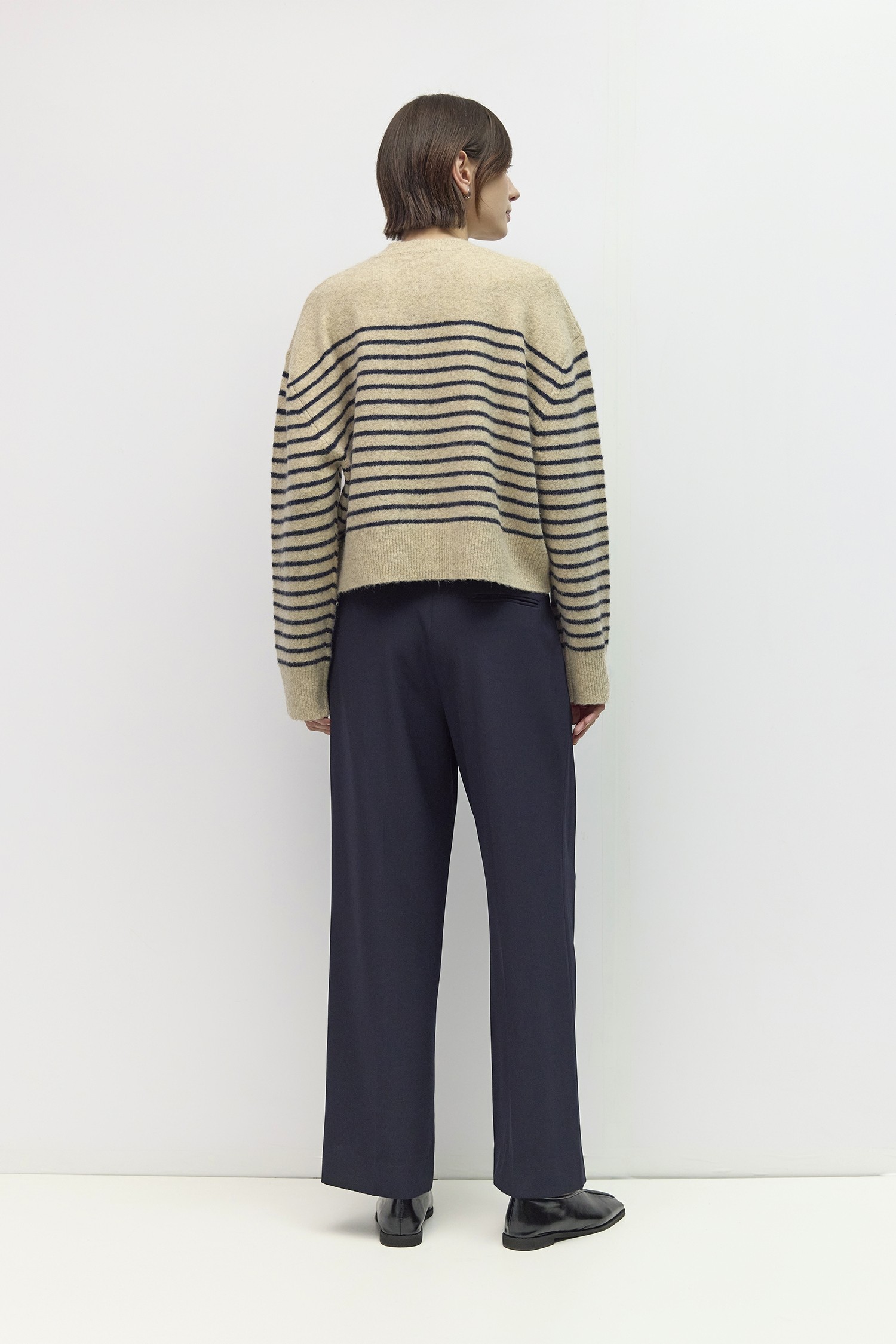 TMR1132-OATMEAL-BLACK